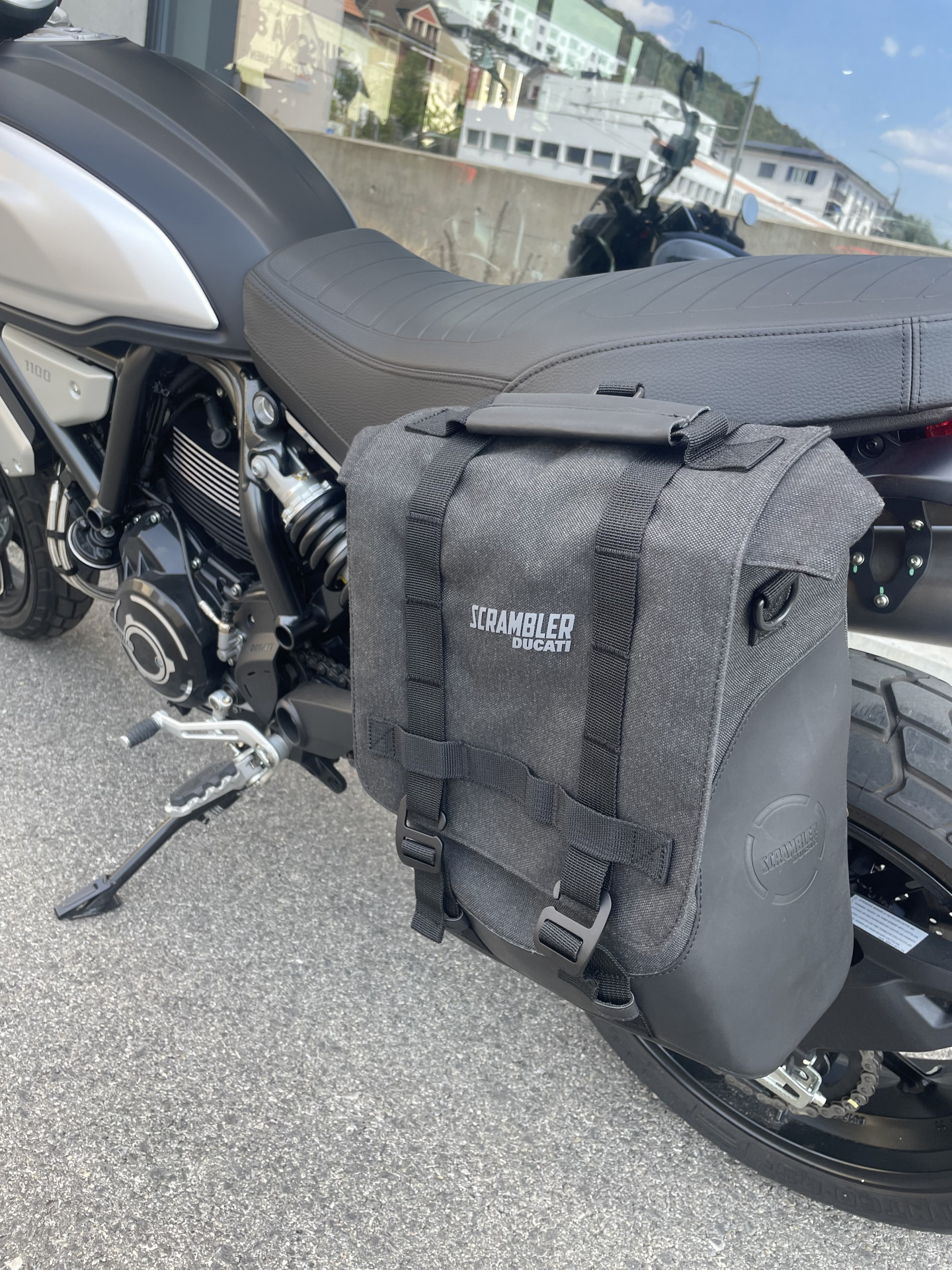 DUCATI Scrambler 1100 Dark Pro-image-9