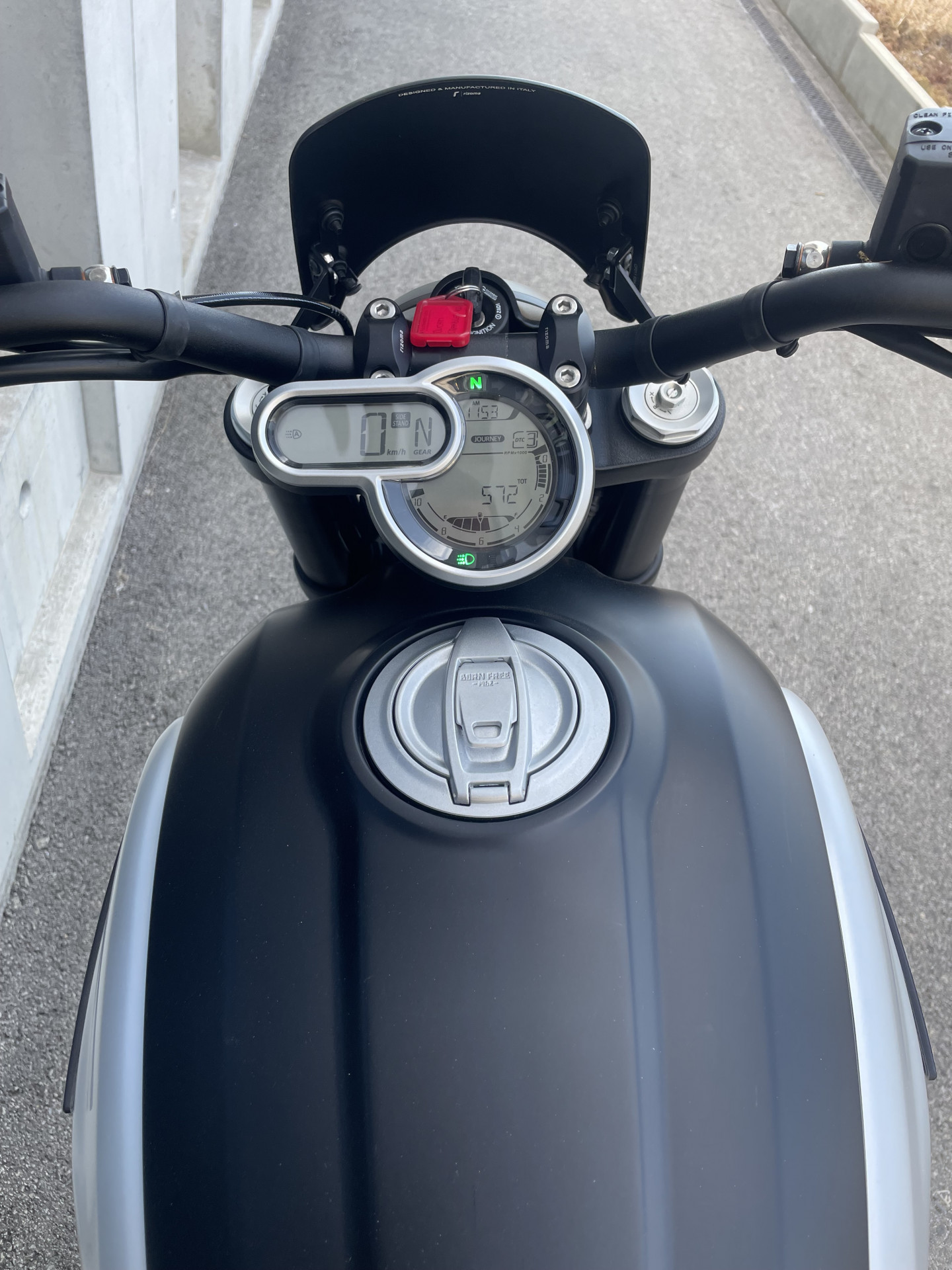 DUCATI Scrambler 1100 Dark Pro-image-5