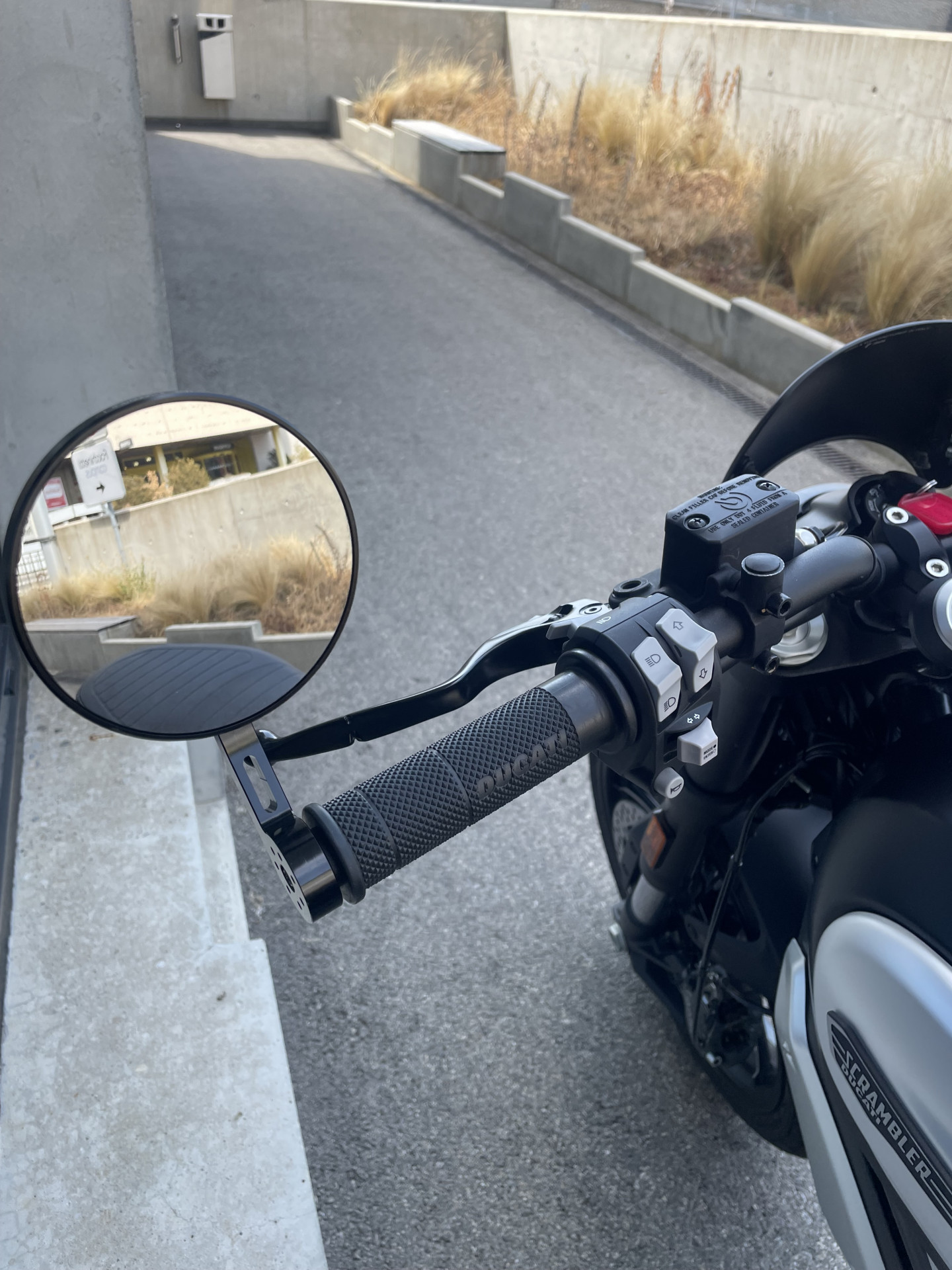 DUCATI Scrambler 1100 Dark Pro-image-4