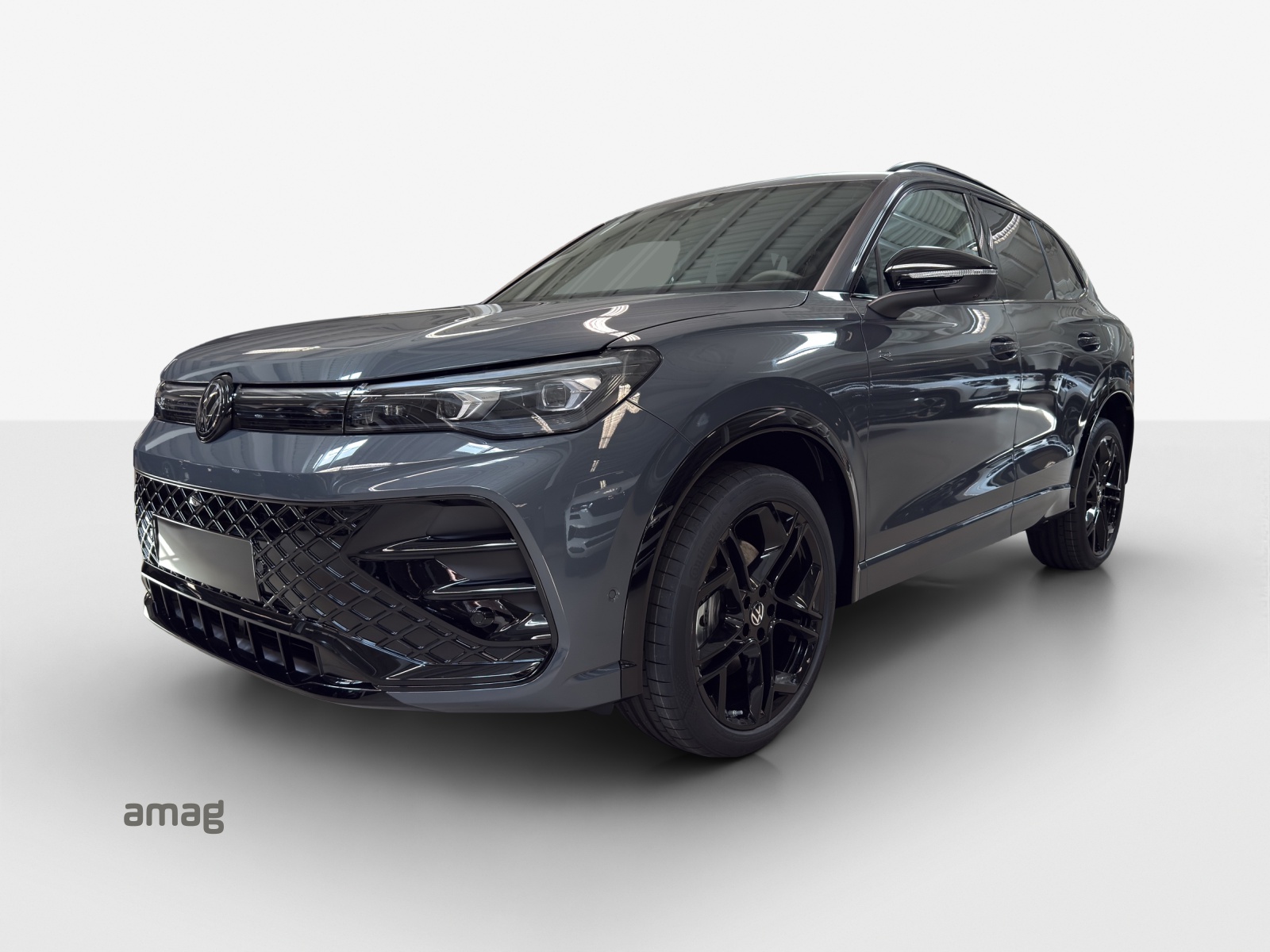 VW Tiguan 2.0 TSI DSG R-Line Plus 4Motion-image-0