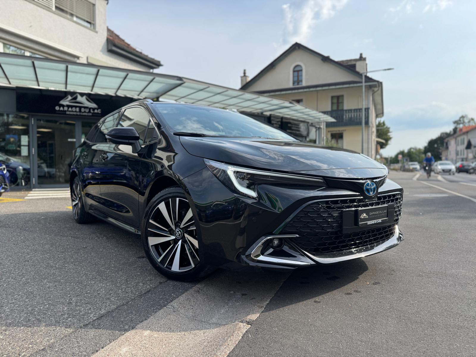 TOYOTA Corolla Touring Sports 1.8 HSD Trend e-CVT-image-0