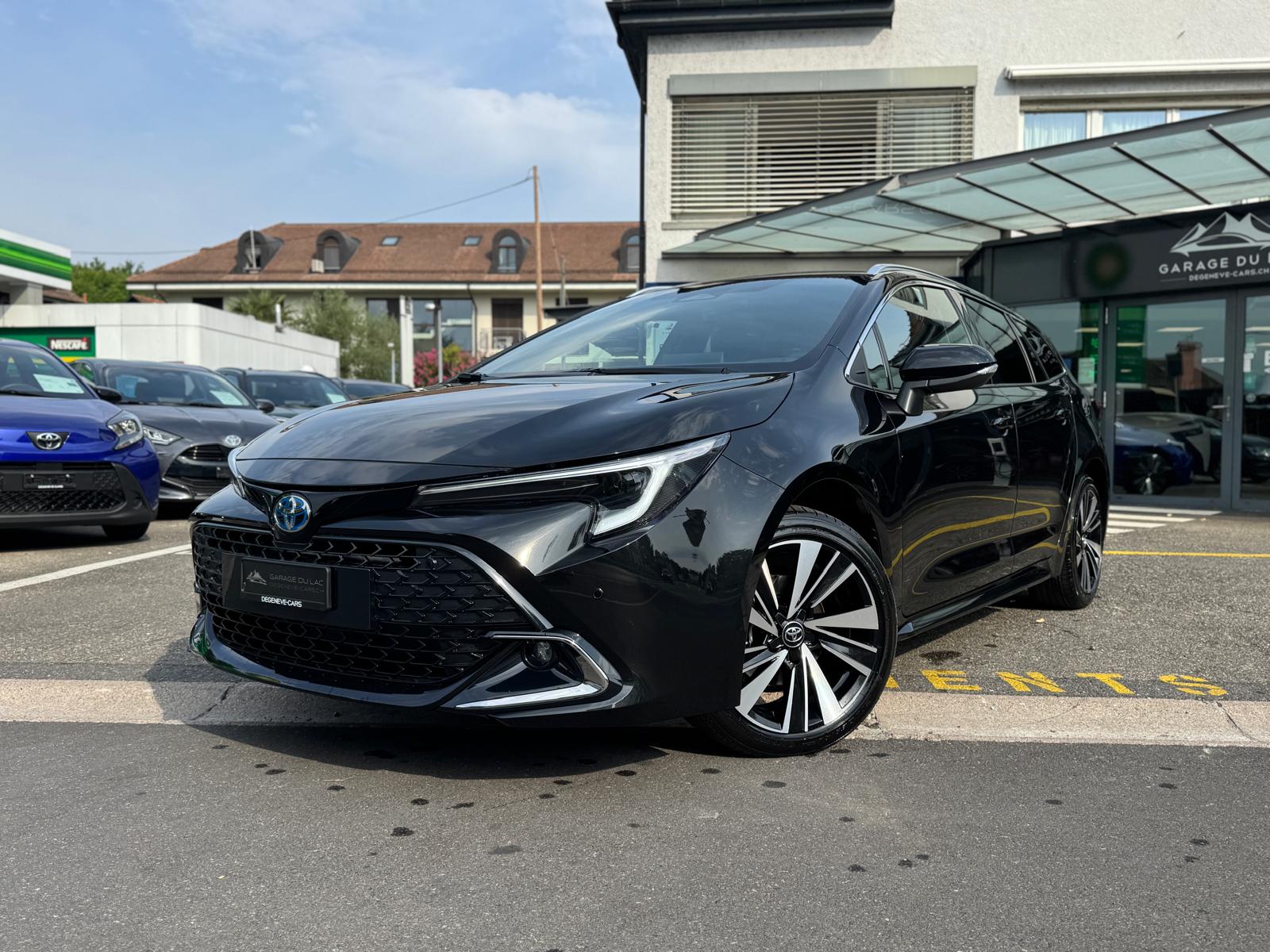 TOYOTA Corolla Touring Sports 1.8 HSD Trend e-CVT-image-1