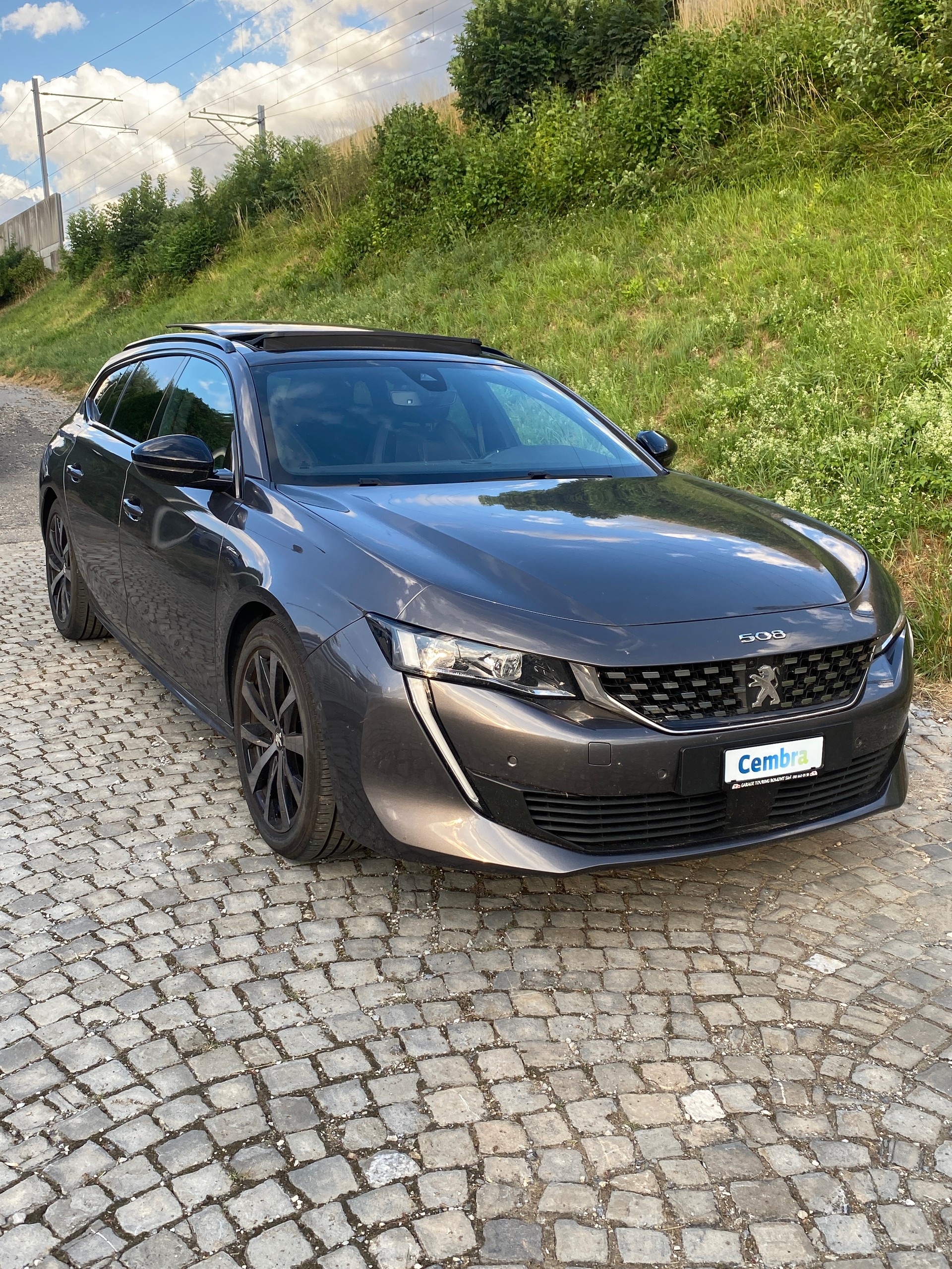 PEUGEOT 508 SW 1.5 Blue HDI GT Line EAT8-showroom-element-3
