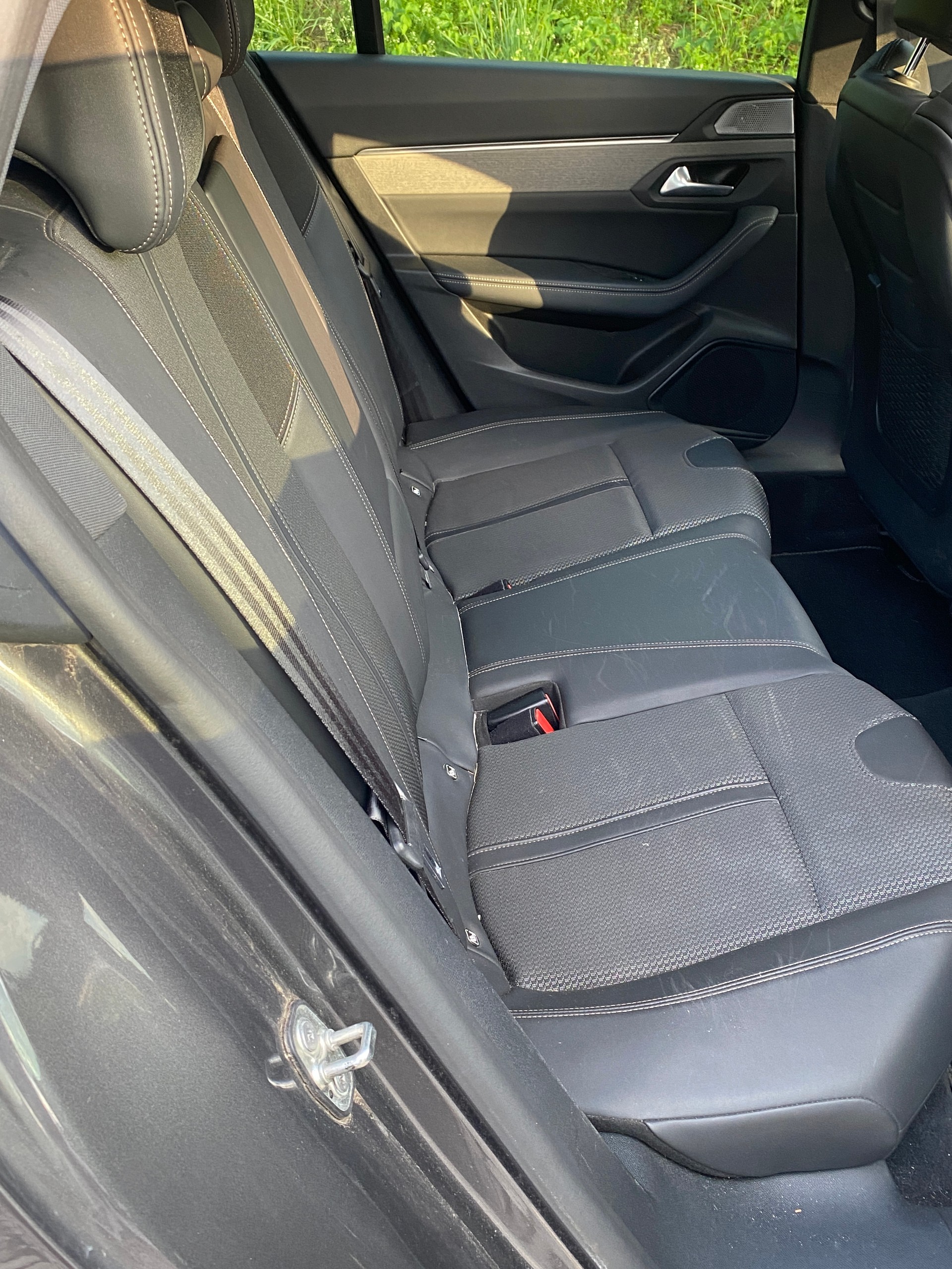 PEUGEOT 508 SW 1.5 Blue HDI GT Line EAT8-image-5