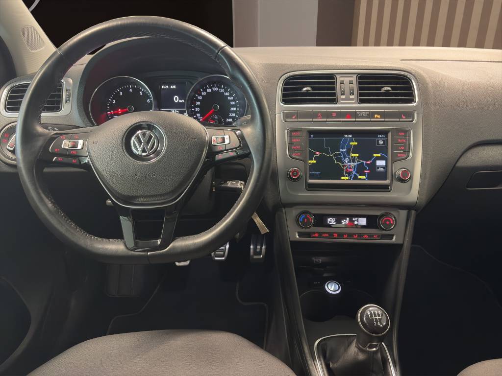 VW Polo 1.2 TSI BMT Sound-image-4