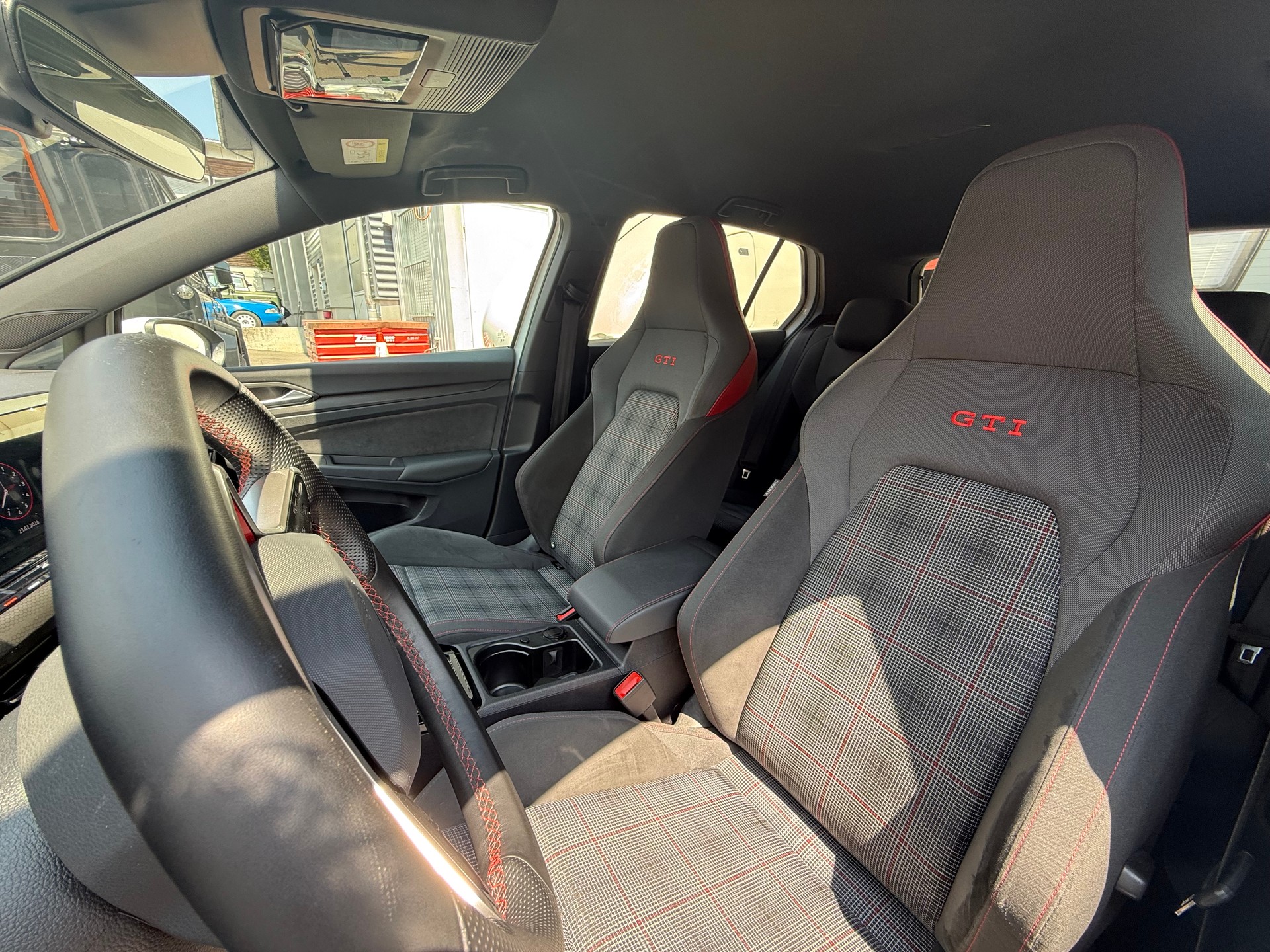 VW Golf 2.0 TSI GTI DSG-image-10