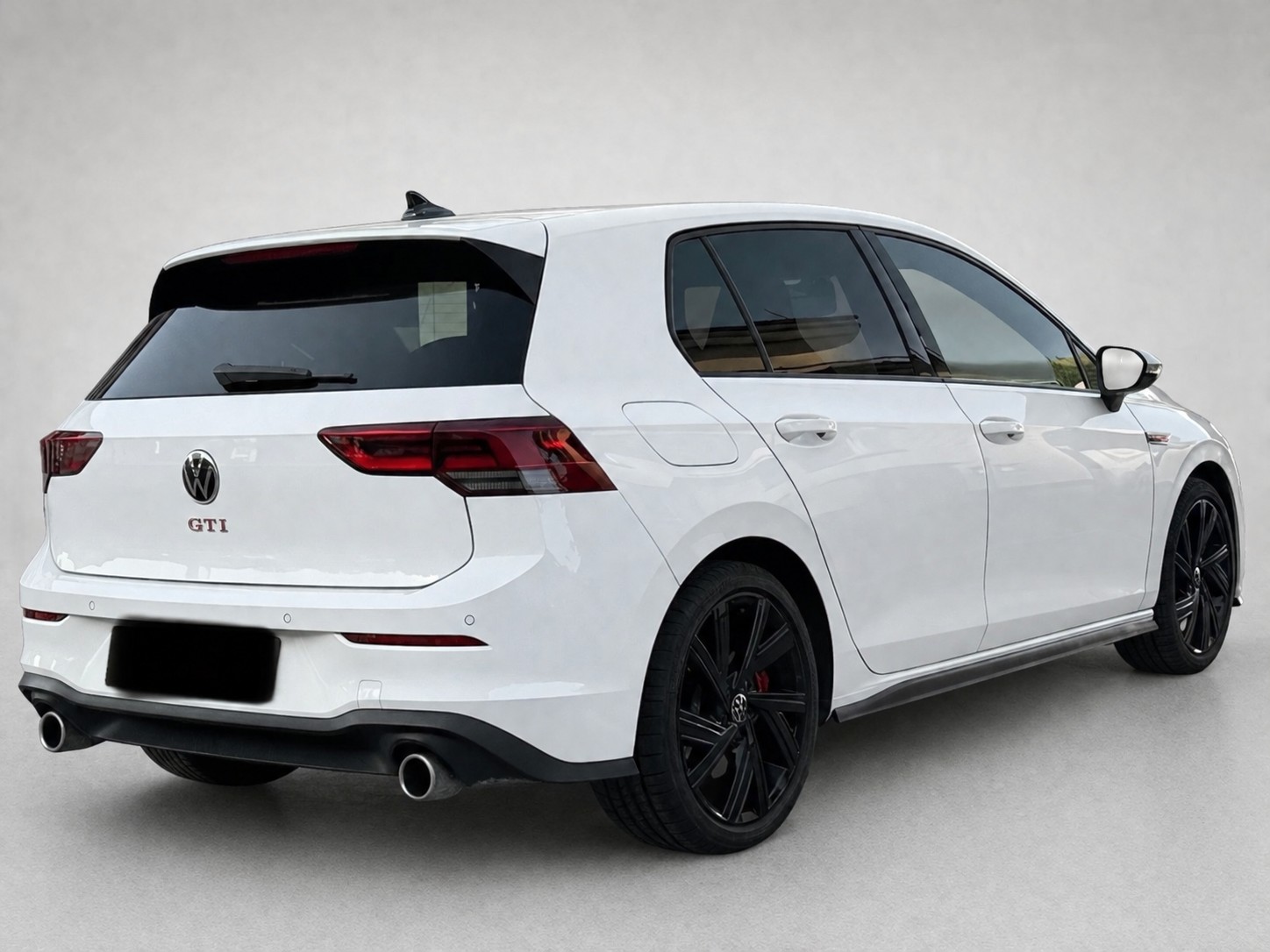 VW Golf 2.0 TSI GTI DSG-image-1