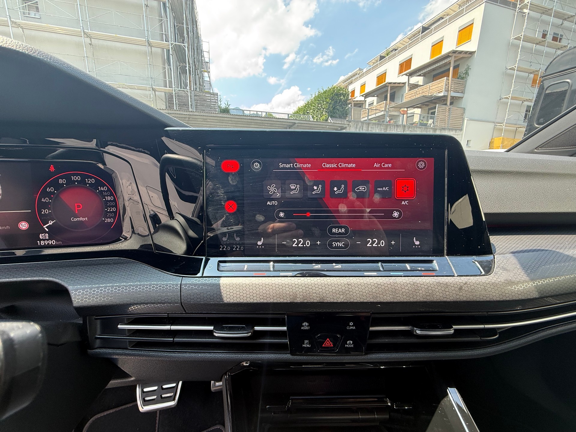 VW Golf 2.0 TSI GTI DSG-image-15
