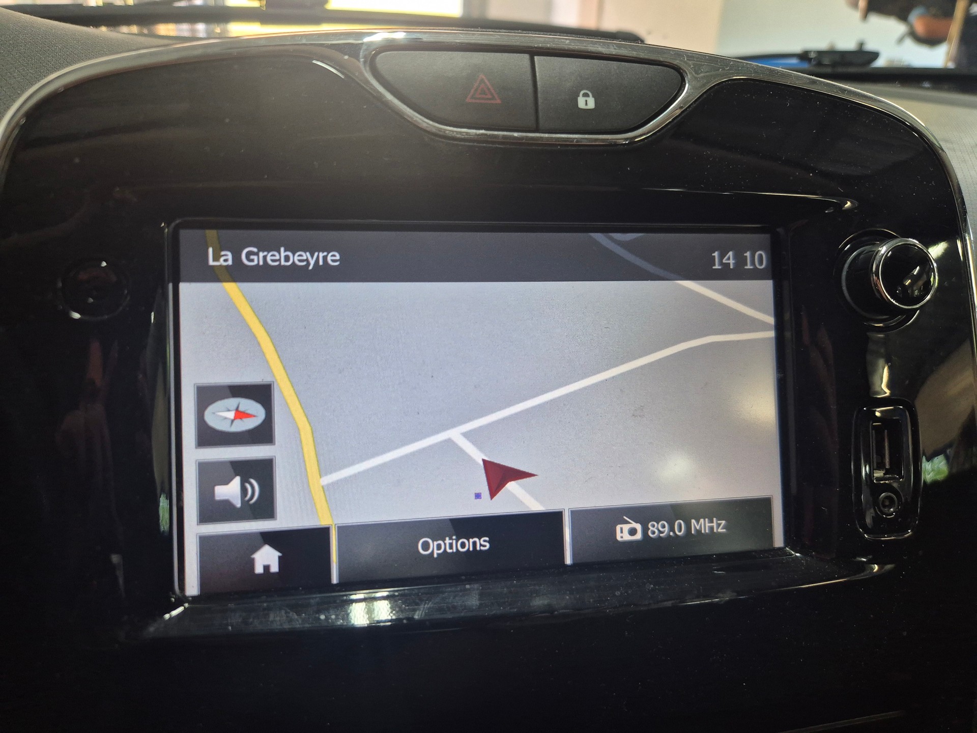 RENAULT Clio Grandtour 1.2 16V Expression-image-8