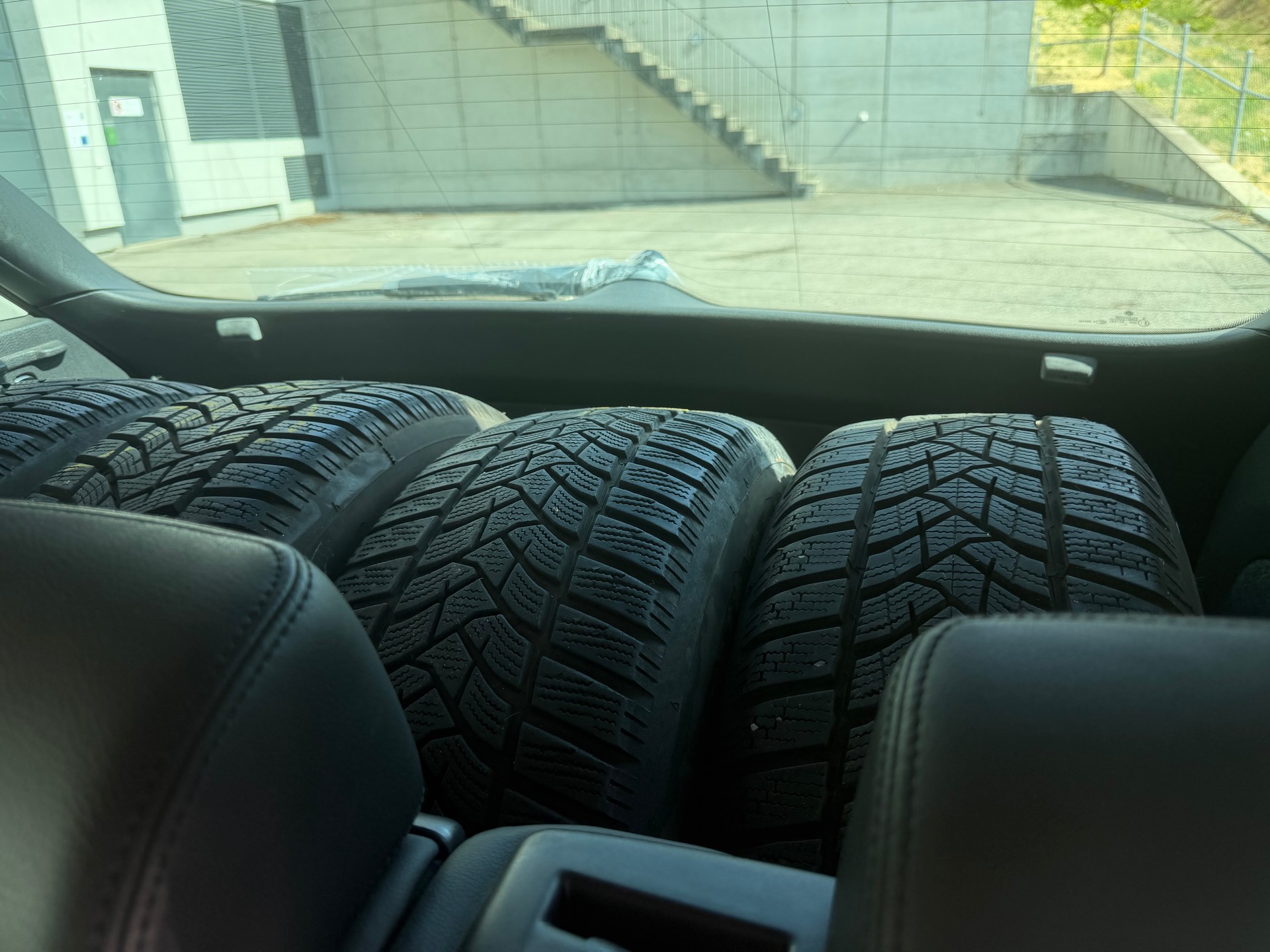 VW Tiguan 2.0 TDI Sport&Style-image-6