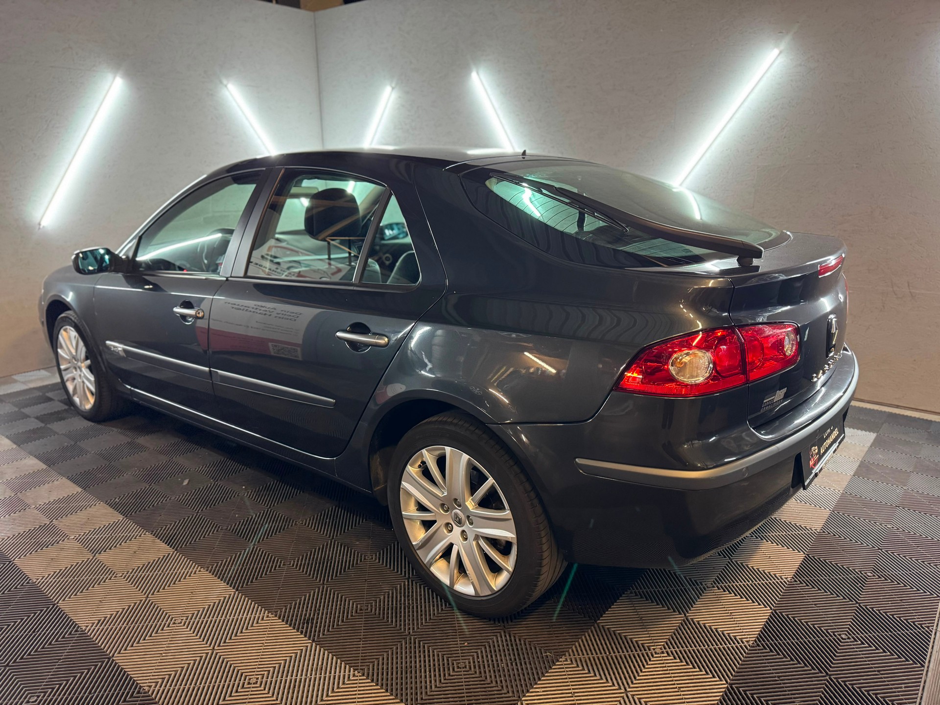 RENAULT Laguna 1.9 dCi Dynamique-image-4