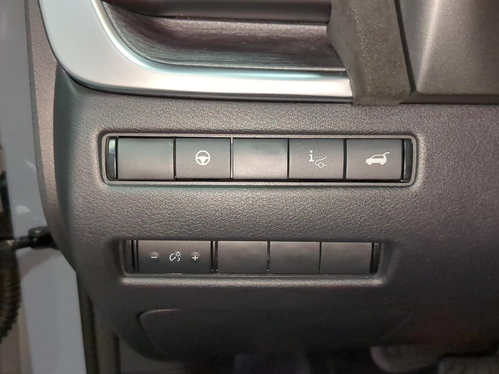 NISSAN Qashqai 1.5 VC-T e-Power Tekna+-image-19