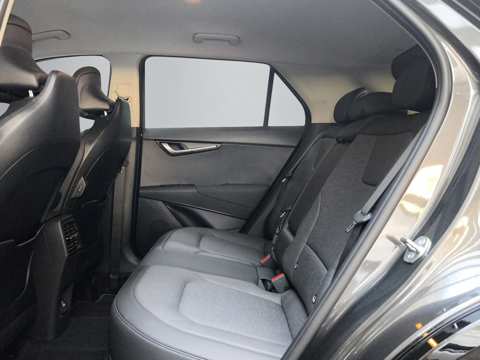 KIA Niro 1.6 GDi Plug-in Hybrid Style-image-11