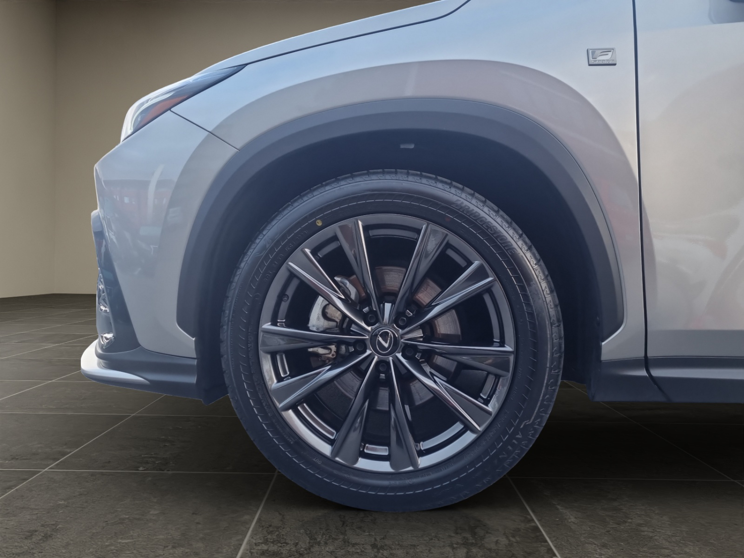 LEXUS NX 350h F-Sport-image-14