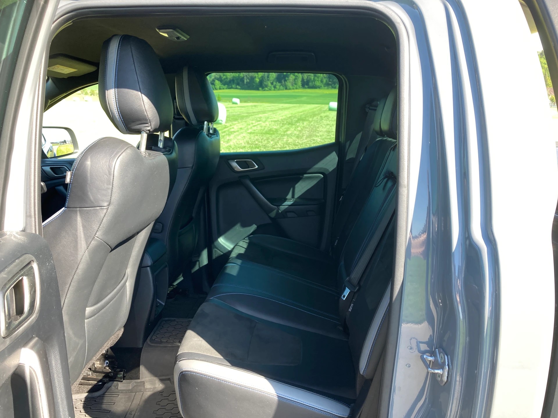 FORD Ranger Raptor 2.0 Eco Blue 4x4 A mit Anhängerkupplung-image-8