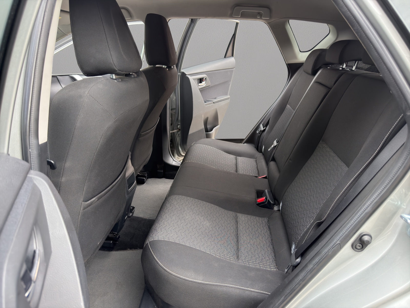 TOYOTA Auris 1.8 16V HSD Linea Trend-image-12