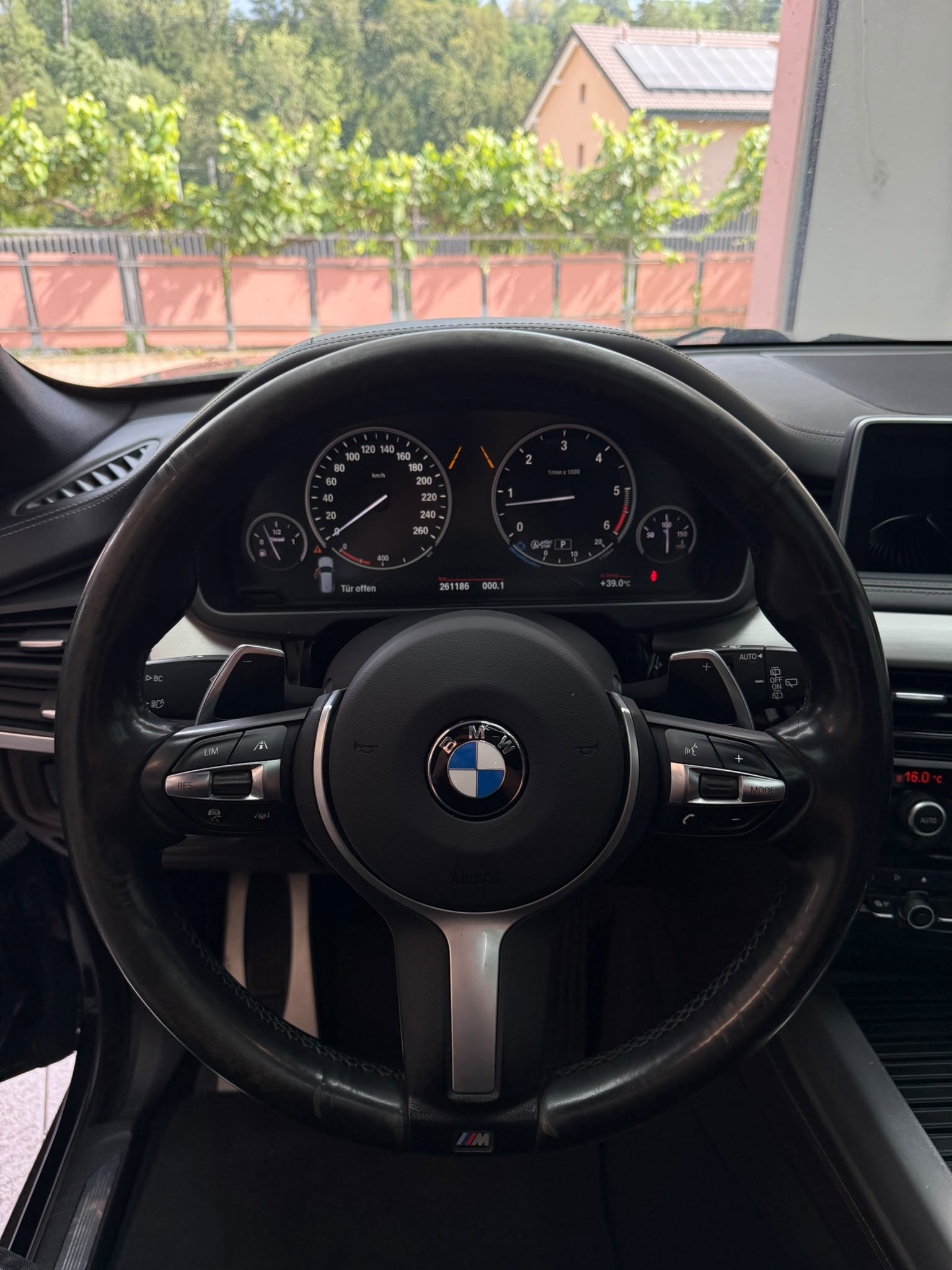 BMW X5 xDrive 40d Steptronic-image-10