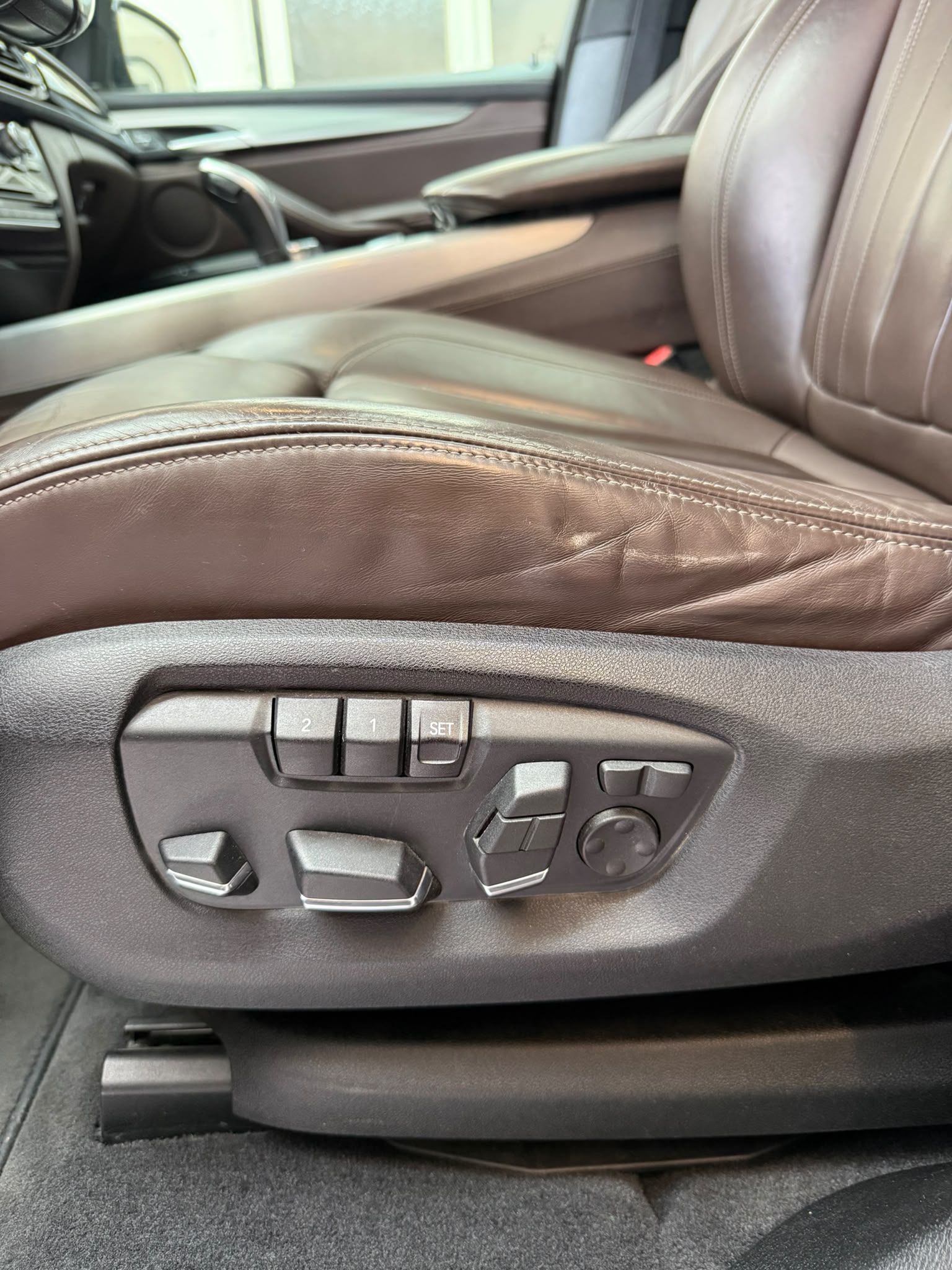 BMW X5 xDrive 40d Steptronic-image-9