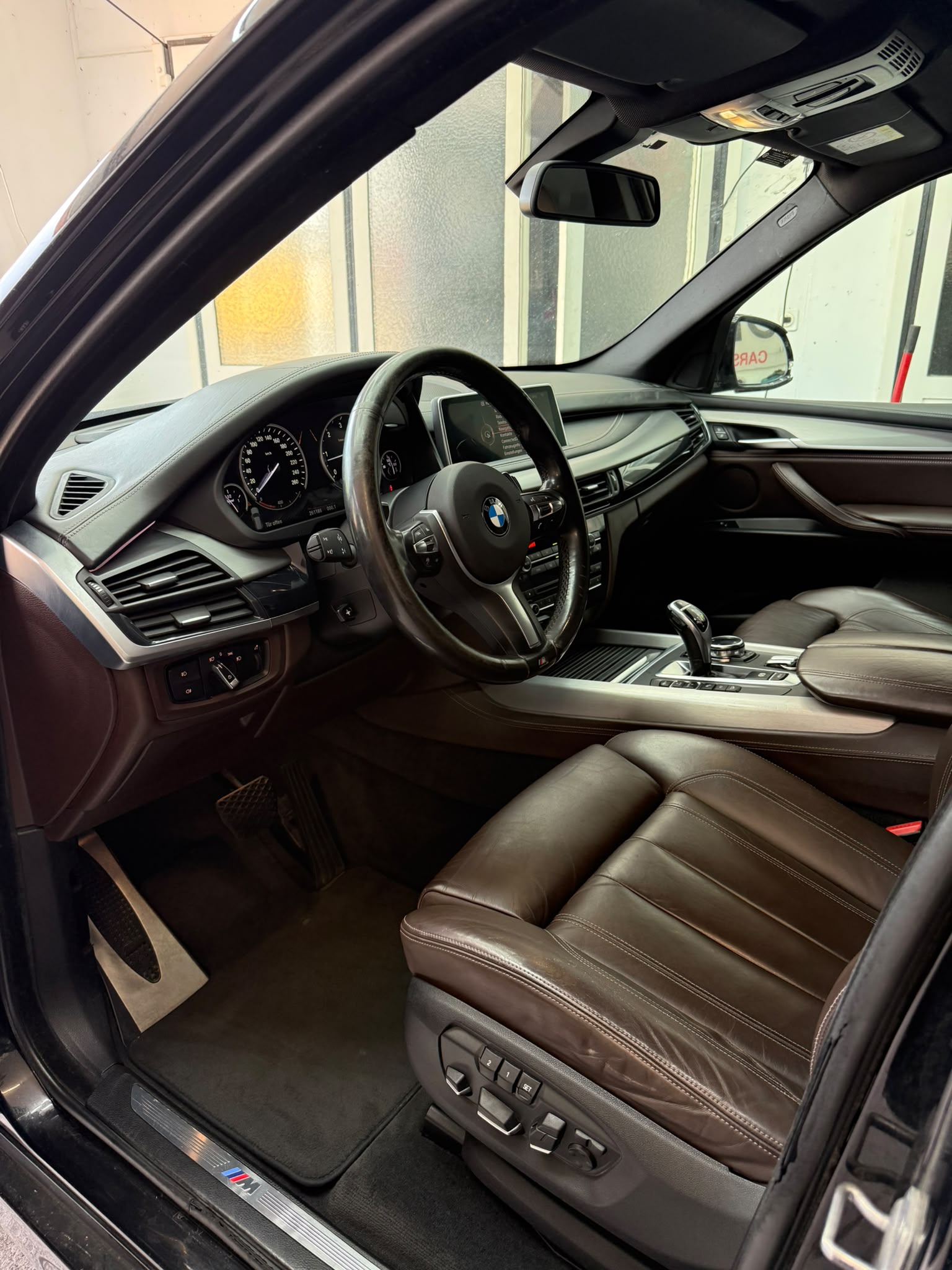 BMW X5 xDrive 40d Steptronic-image-4