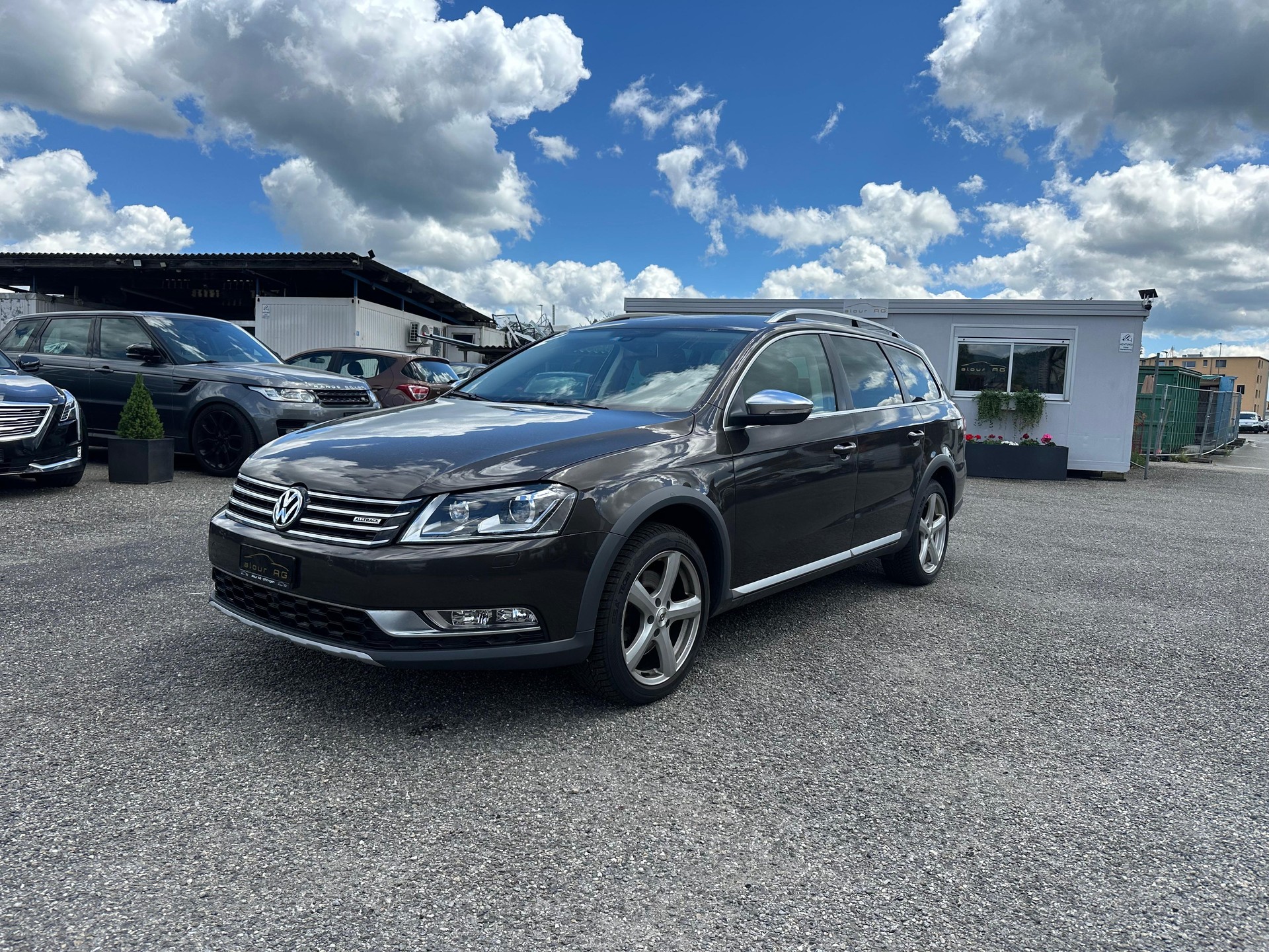 VW Passat Alltrack 2.0 TSI 4Motion DSG-image-1