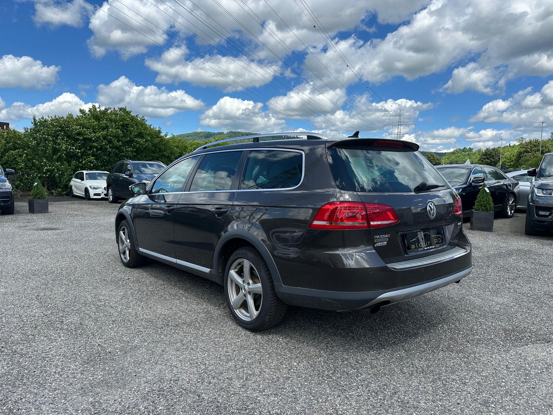 VW Passat Alltrack 2.0 TSI 4Motion DSG-image-2