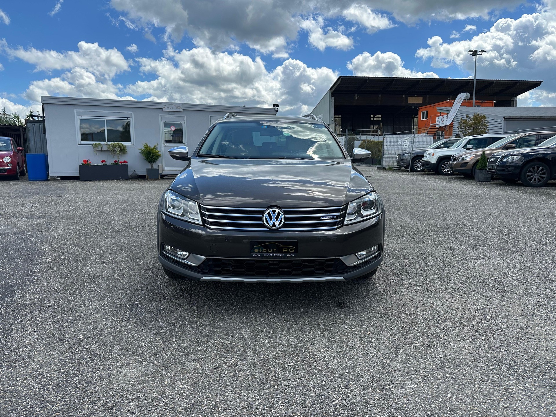 VW Passat Alltrack 2.0 TSI 4Motion DSG-image-0