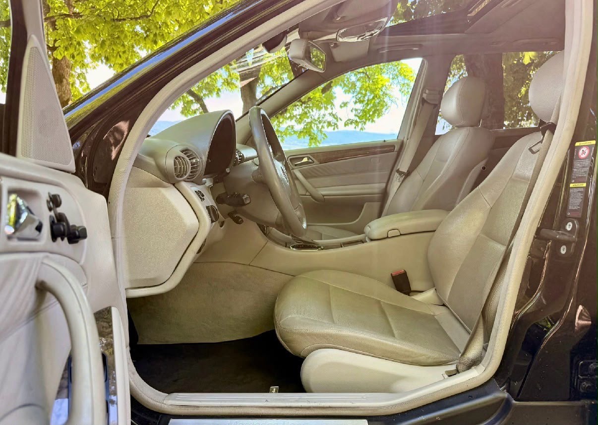 MERCEDES-BENZ C 350 Avantgarde 4Matic Automatic-image-7