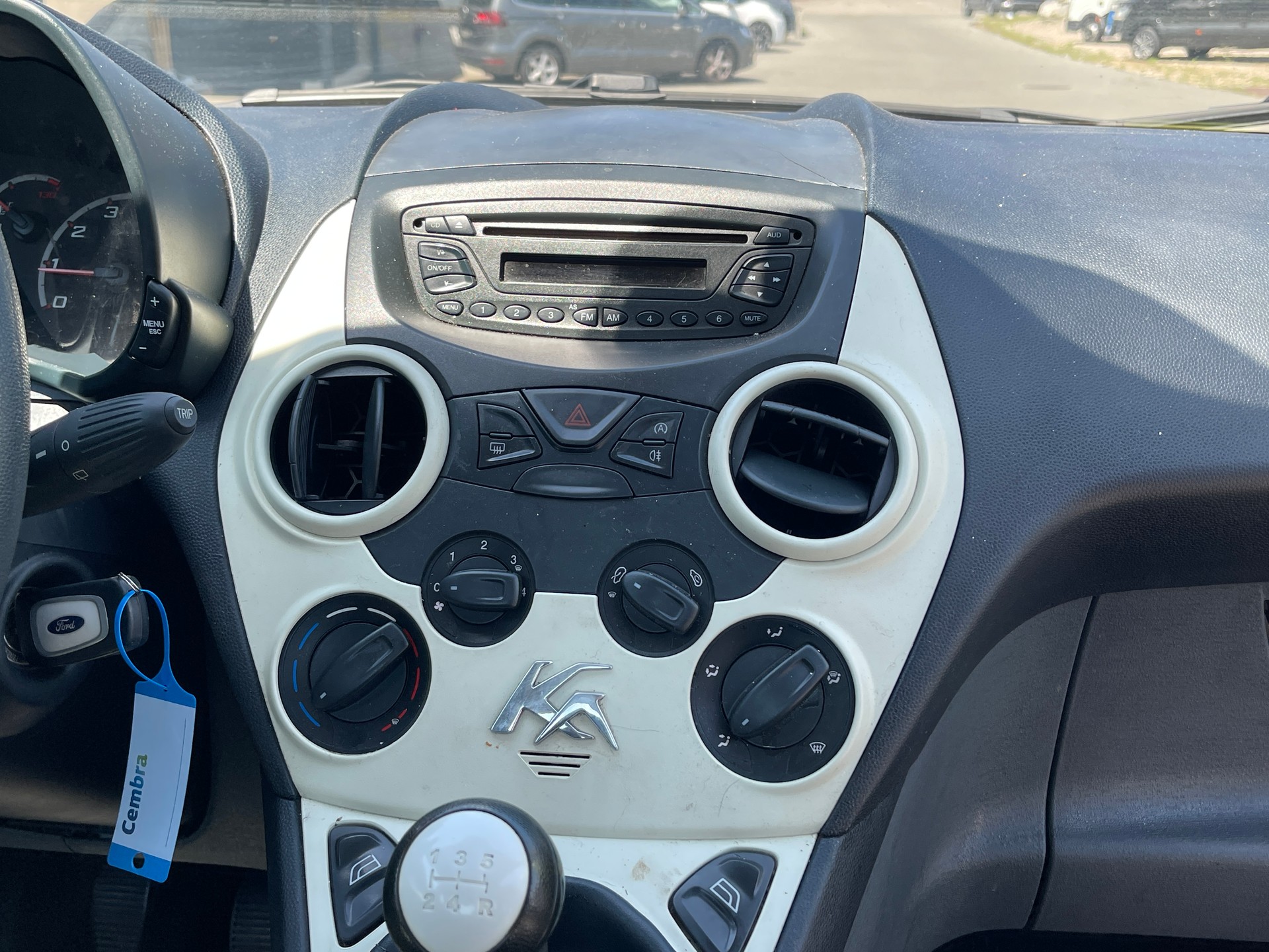 FORD KA 1.25 Trend-image-9