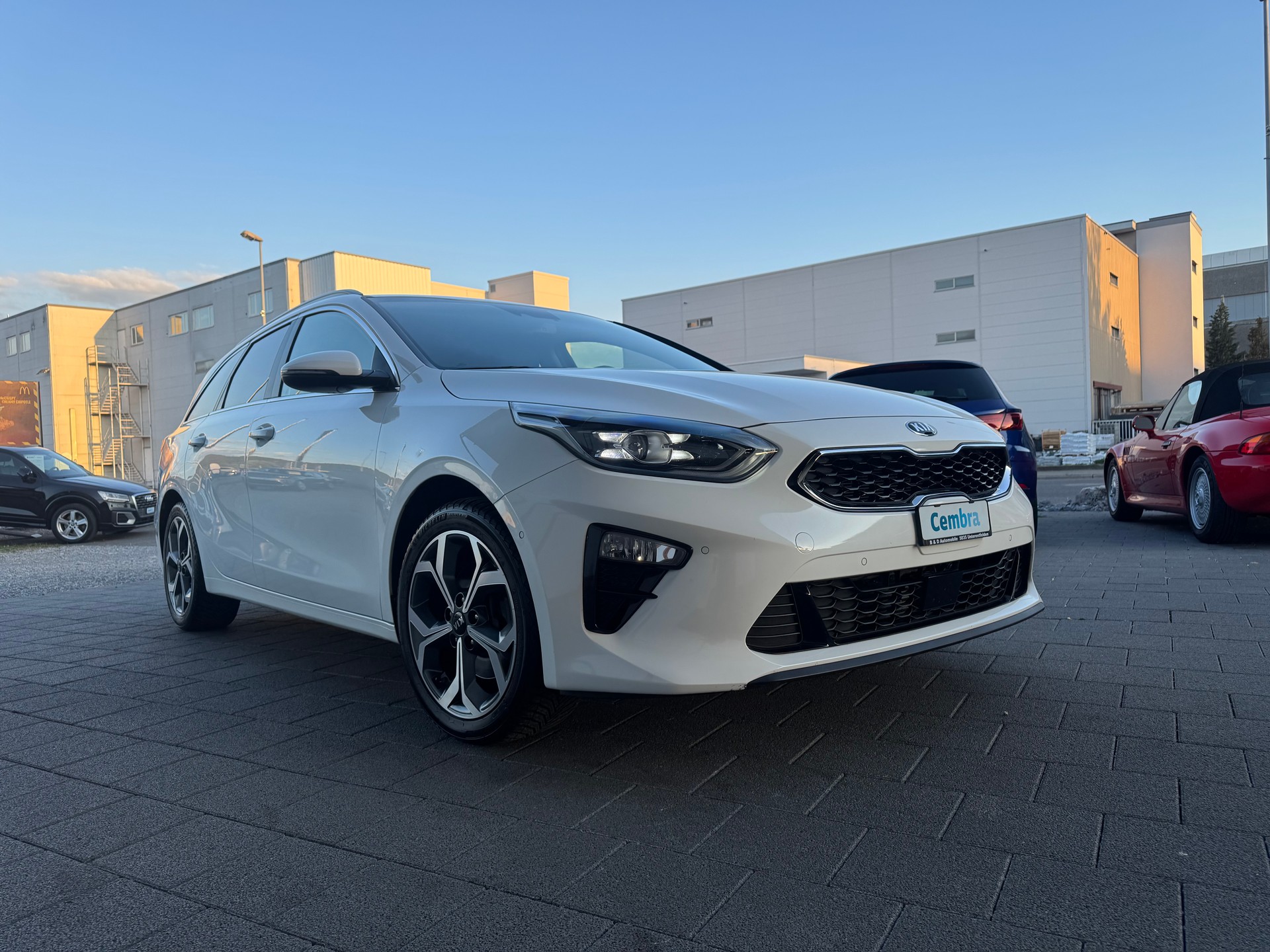 KIA Ceed Sportswagon 1.4 T-GDi Power 25 DCT-image-2