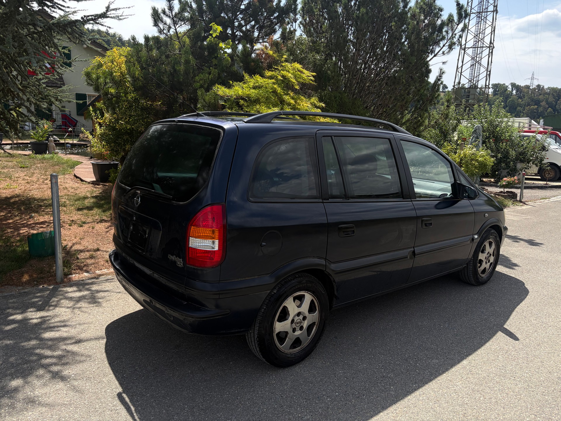 OPEL Zafira 2.2i 16V Comfort-image-3