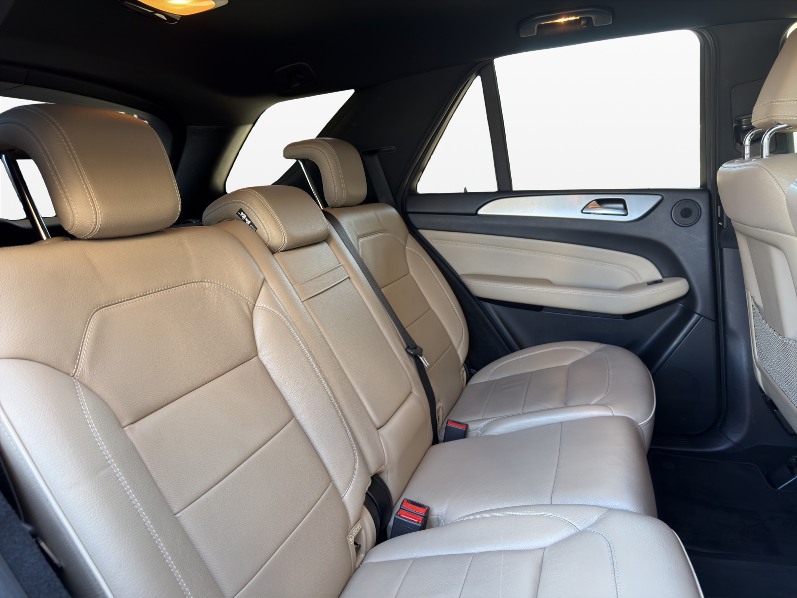 MERCEDES-BENZ ML 350 BlueEfficiency Edition 4Matic 7G-Tronic-image-18