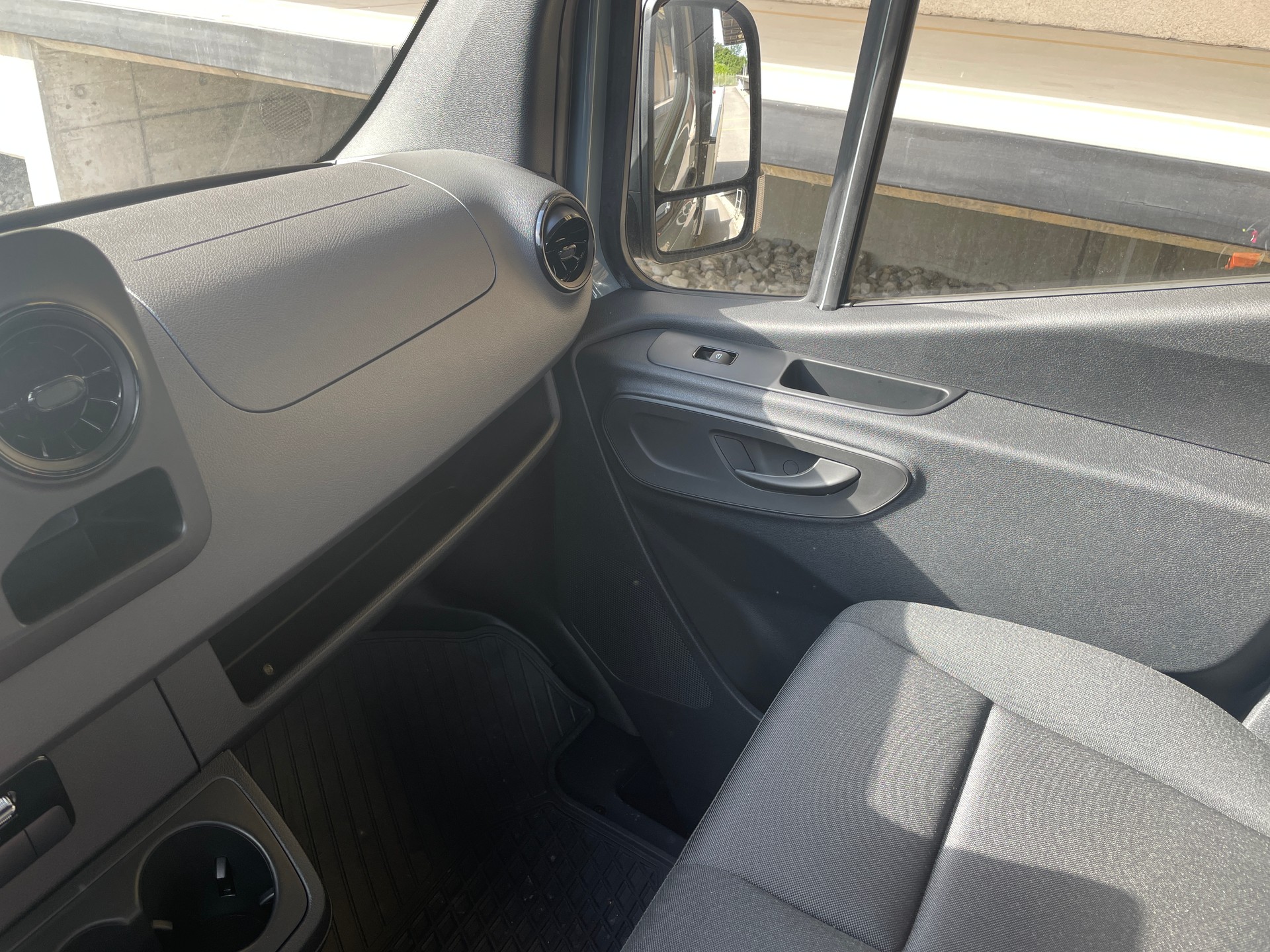 MERCEDES-BENZ Sprinter Sprinter 315 CDI L2 FWD mit Pritsche und AHK-image-13
