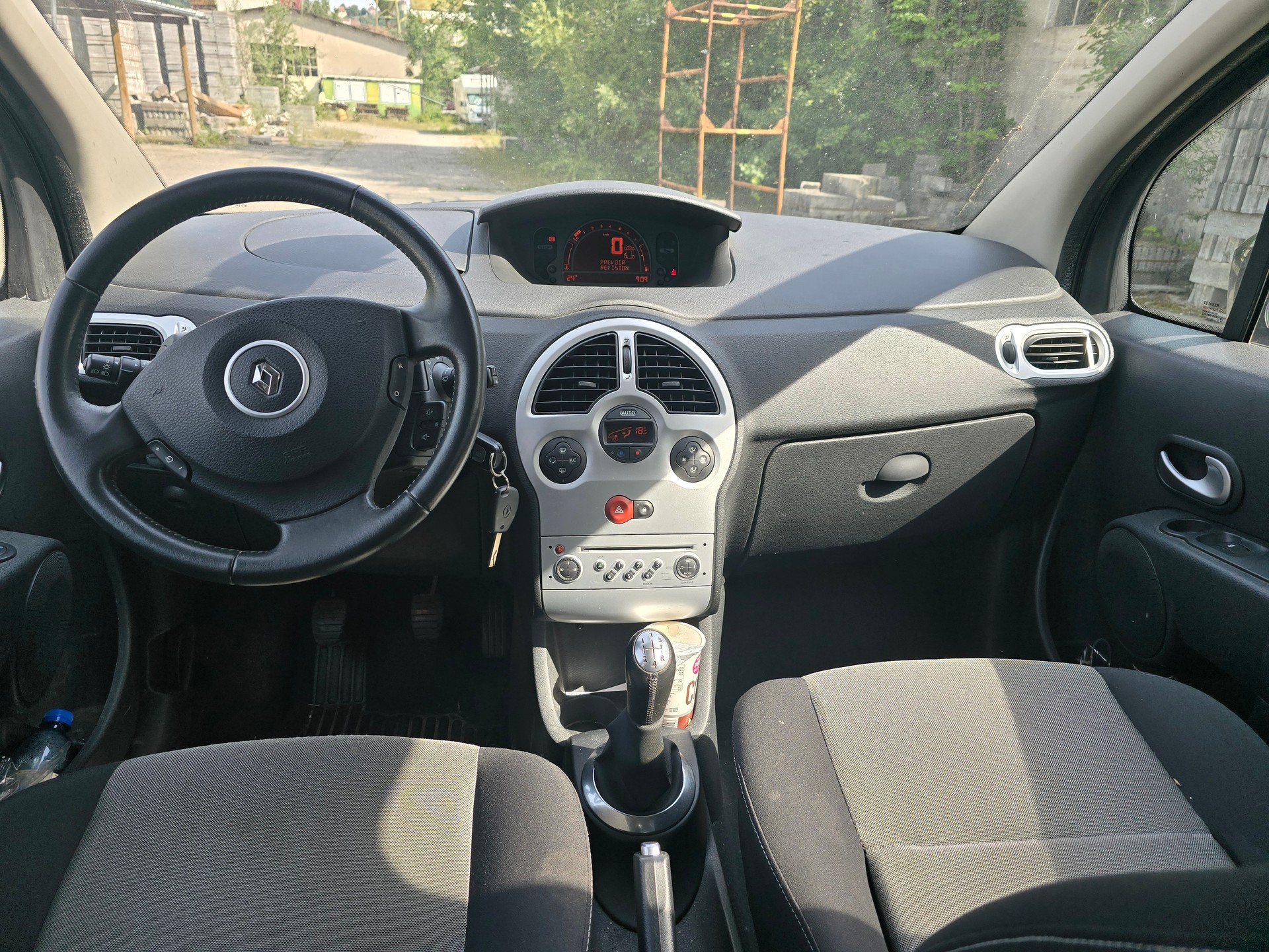 RENAULT Modus 1.6 16V Dynamique-image-9