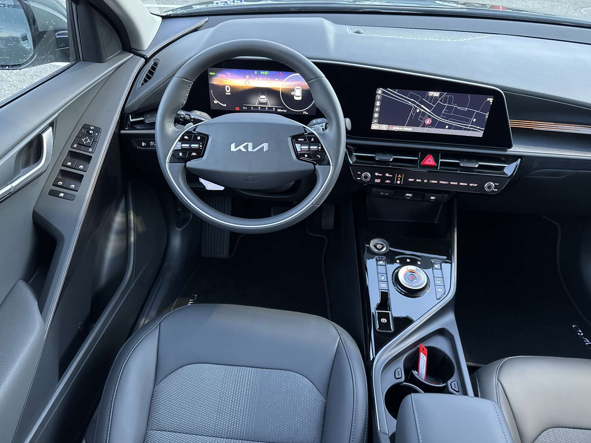 KIA Niro EV 64,8 kWh Light Advanced 204PS Automat-image-4