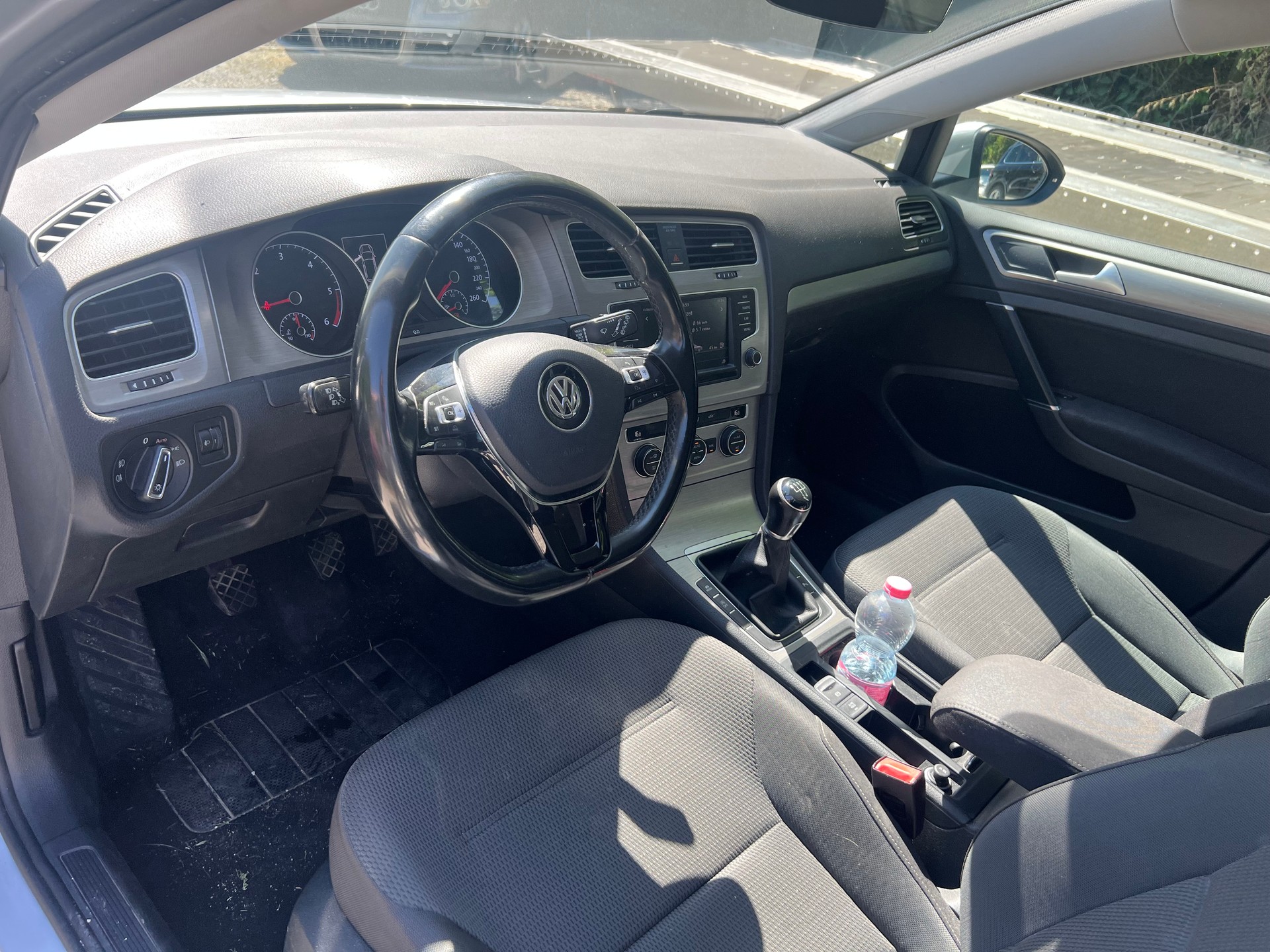 VW Golf Variant 1.6 TDI Comfortline-image-8
