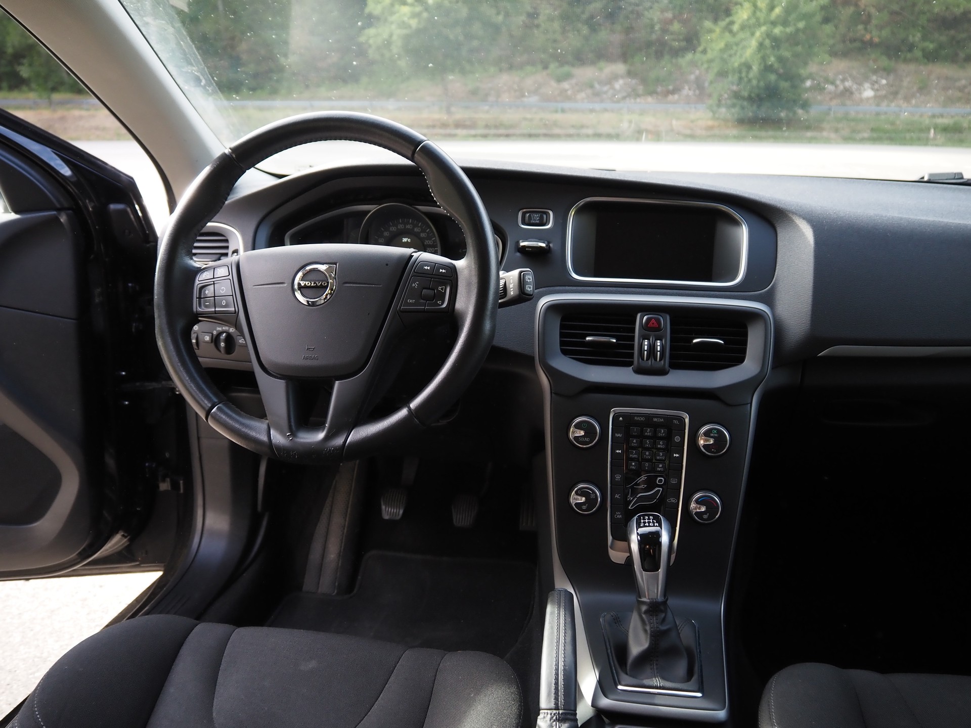 VOLVO 2.0 D2 Kinetic S/S-image-5