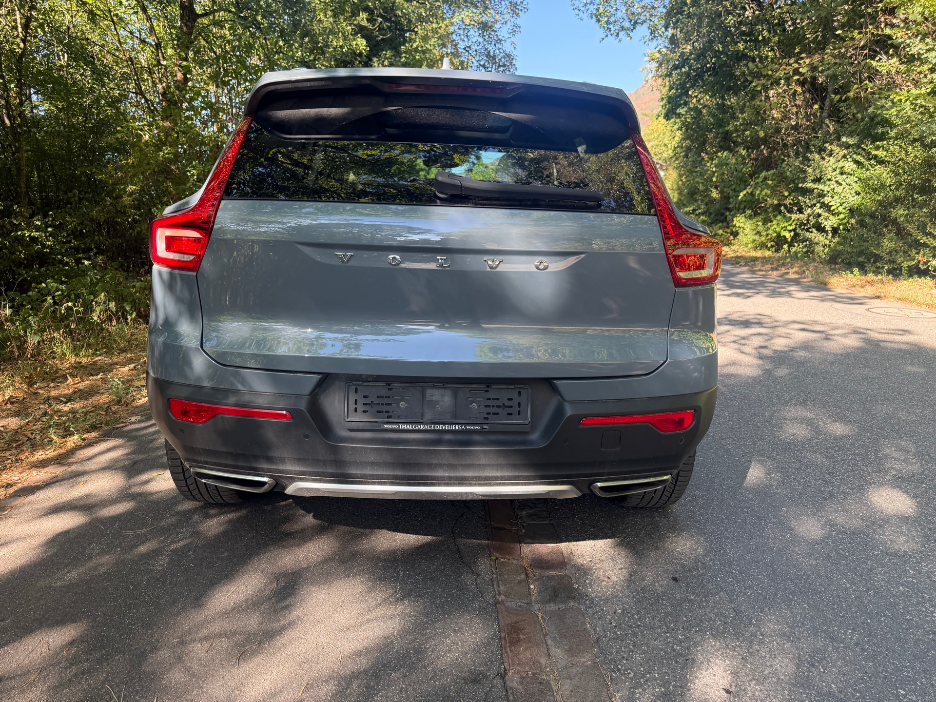 VOLVO XC40 T4 AWD Inscription Geartronic-image-3
