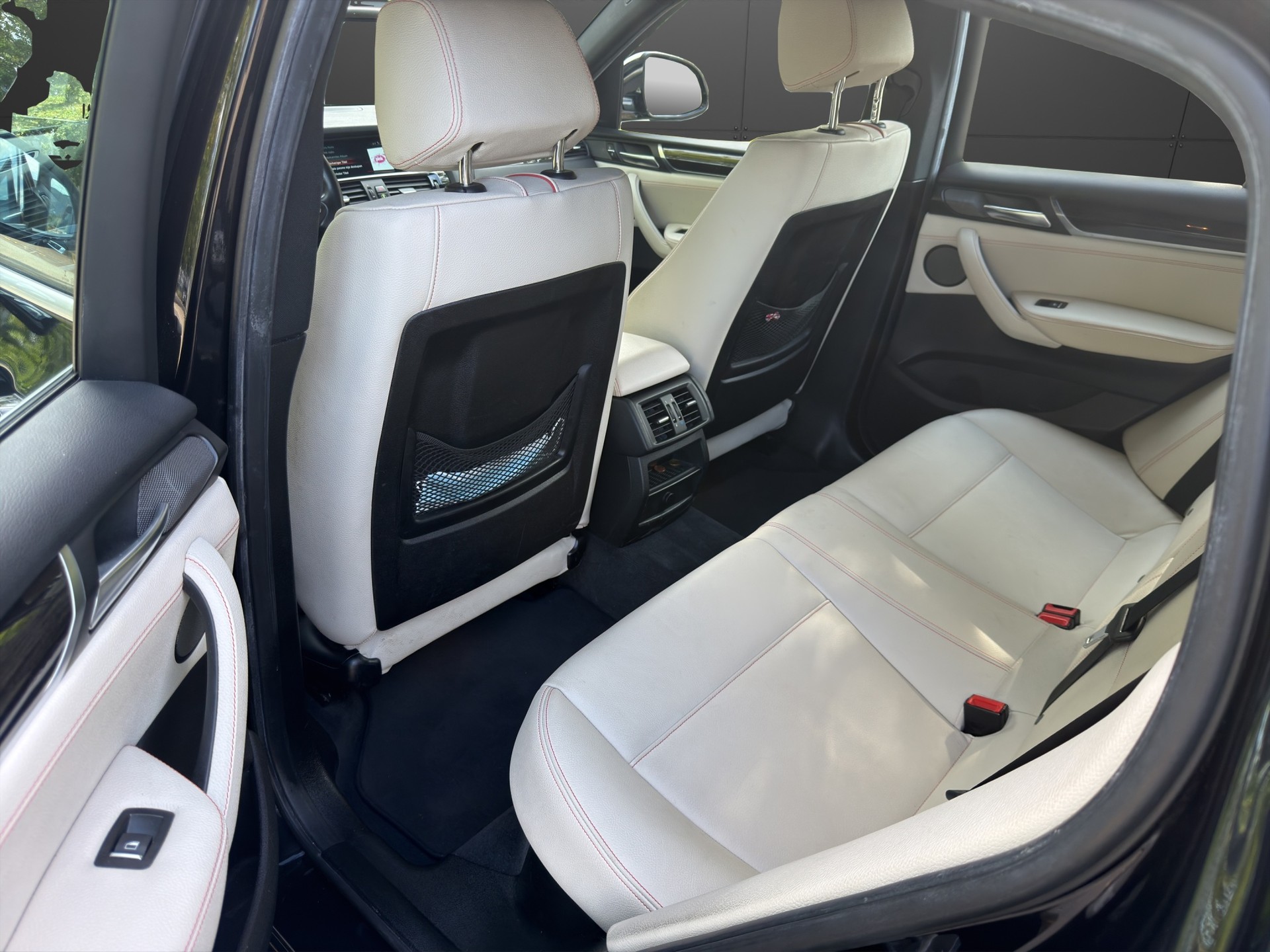 BMW X4 M 40i Steptronic-image-9