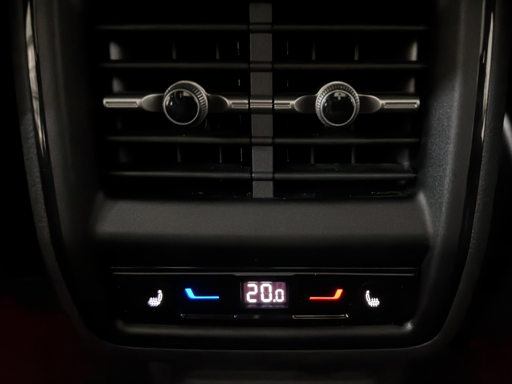 SKODA Kodiaq 1.5 TSI Sportline MHEV 7-PLätzer "Pano-AHK-20"Alu-Head-UP"-image-28