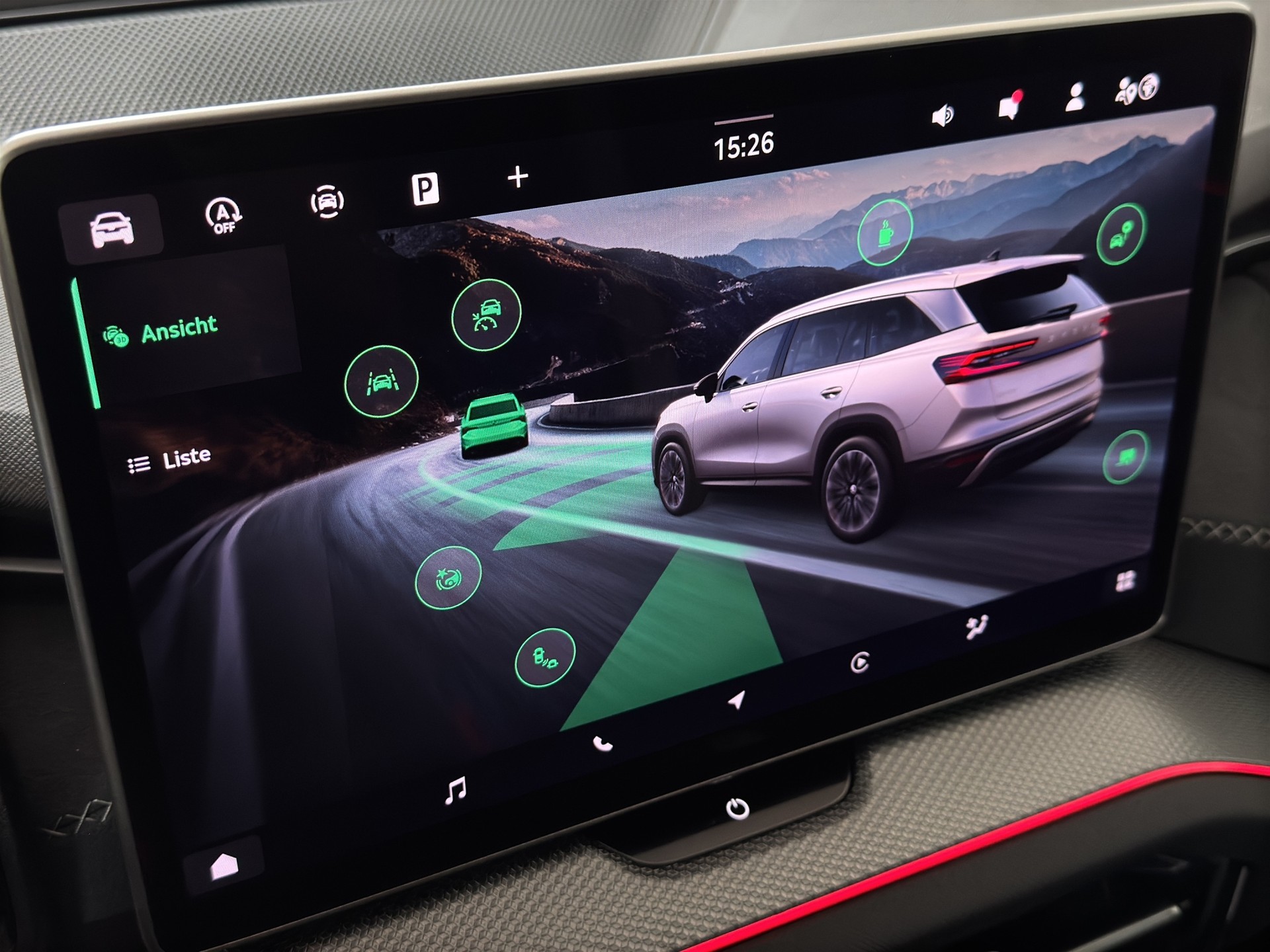 SKODA Kodiaq 1.5 TSI Sportline MHEV 7-PLätzer "Pano-AHK-20"Alu-Head-UP"-image-23