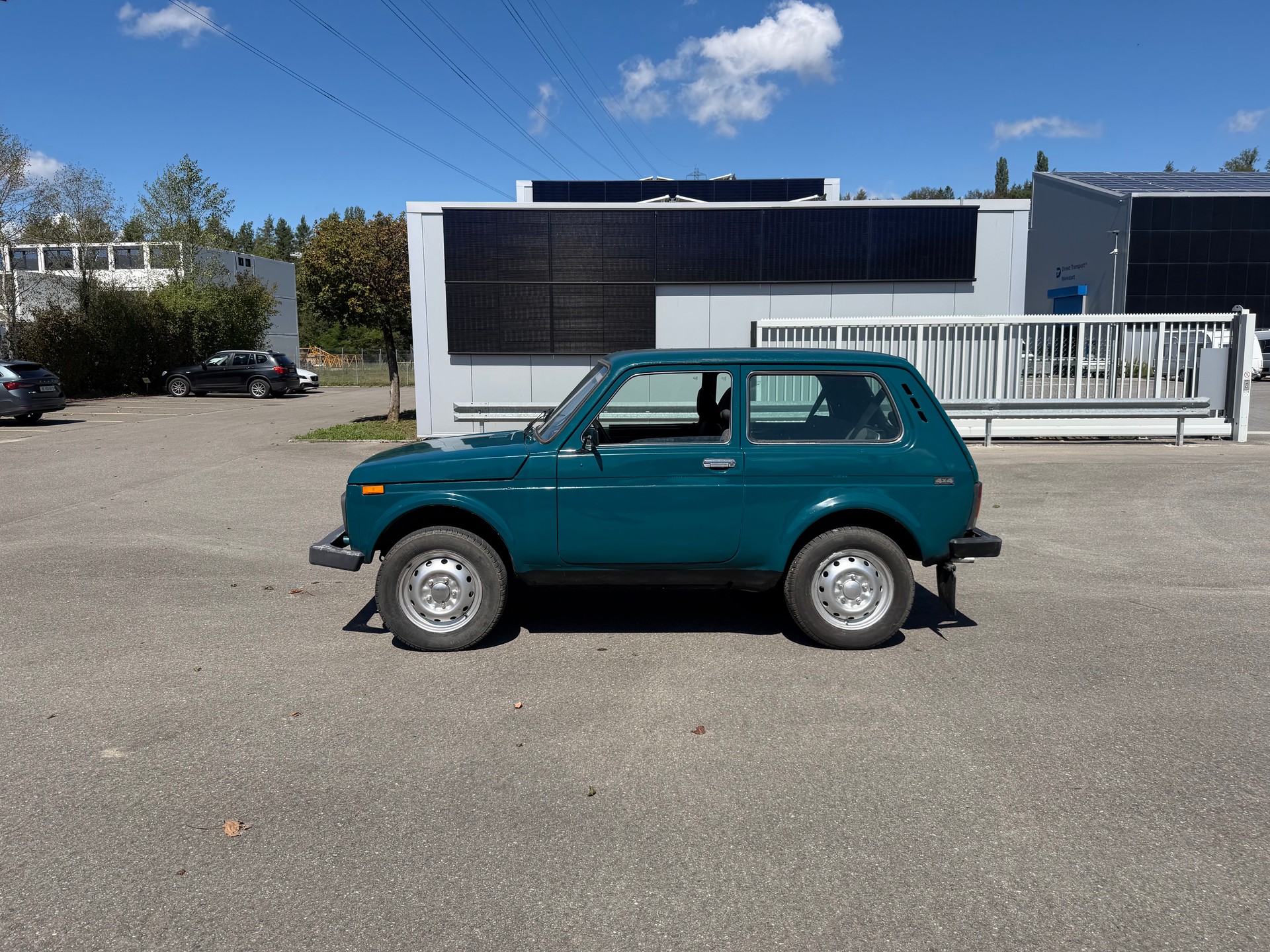 LADA Niva 4x4 1.7i-image-3