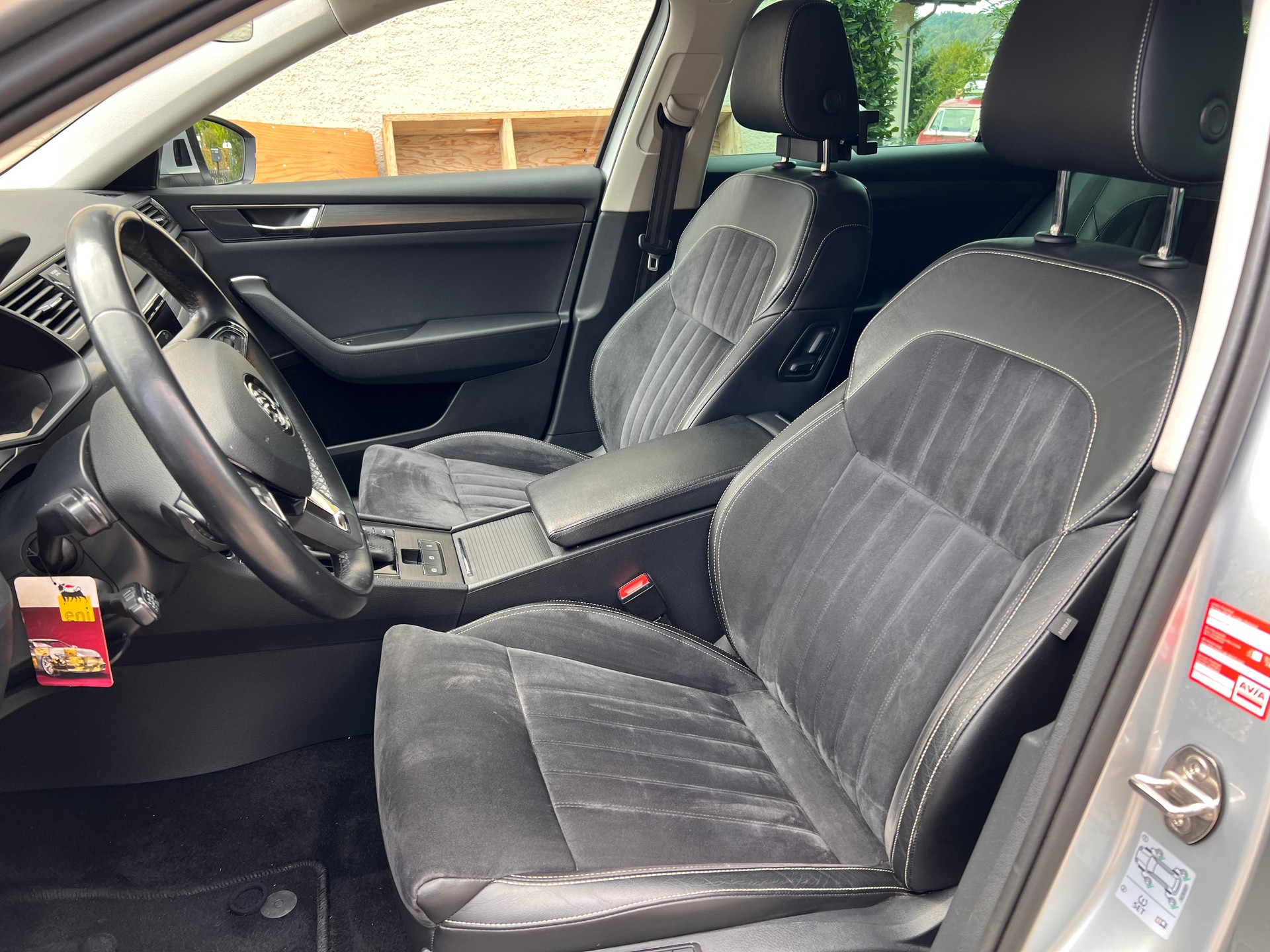 SKODA 2.0 TDI Style DSG-image-6