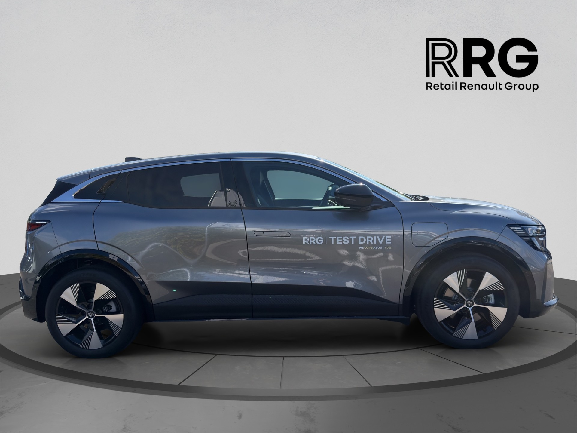 RENAULT Mégane E-TECH EV60 Iconic-image-1