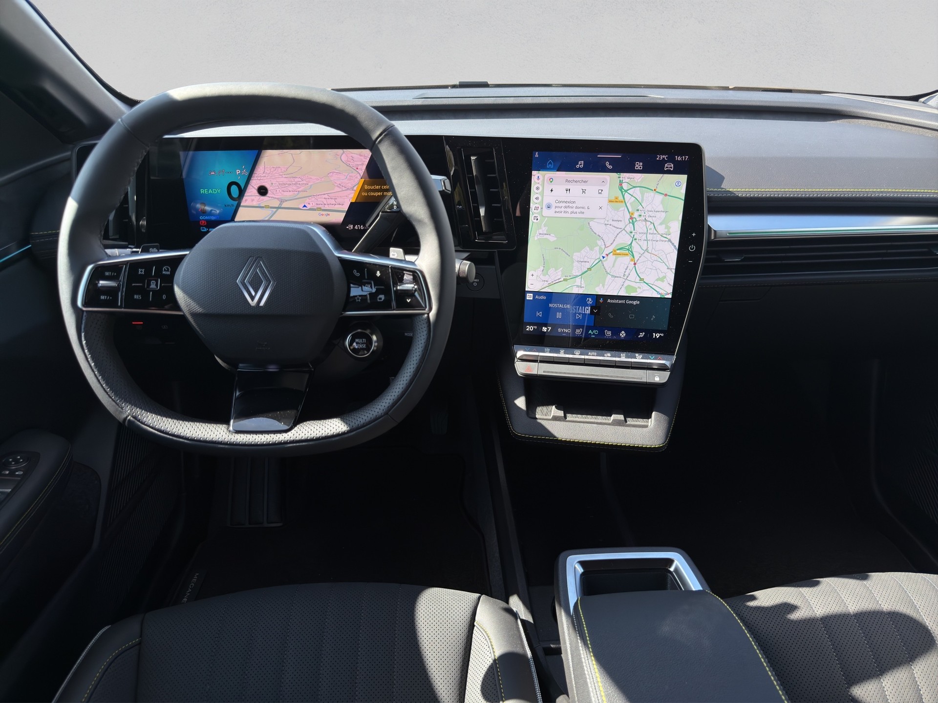 RENAULT Mégane E-TECH EV60 Iconic-image-13
