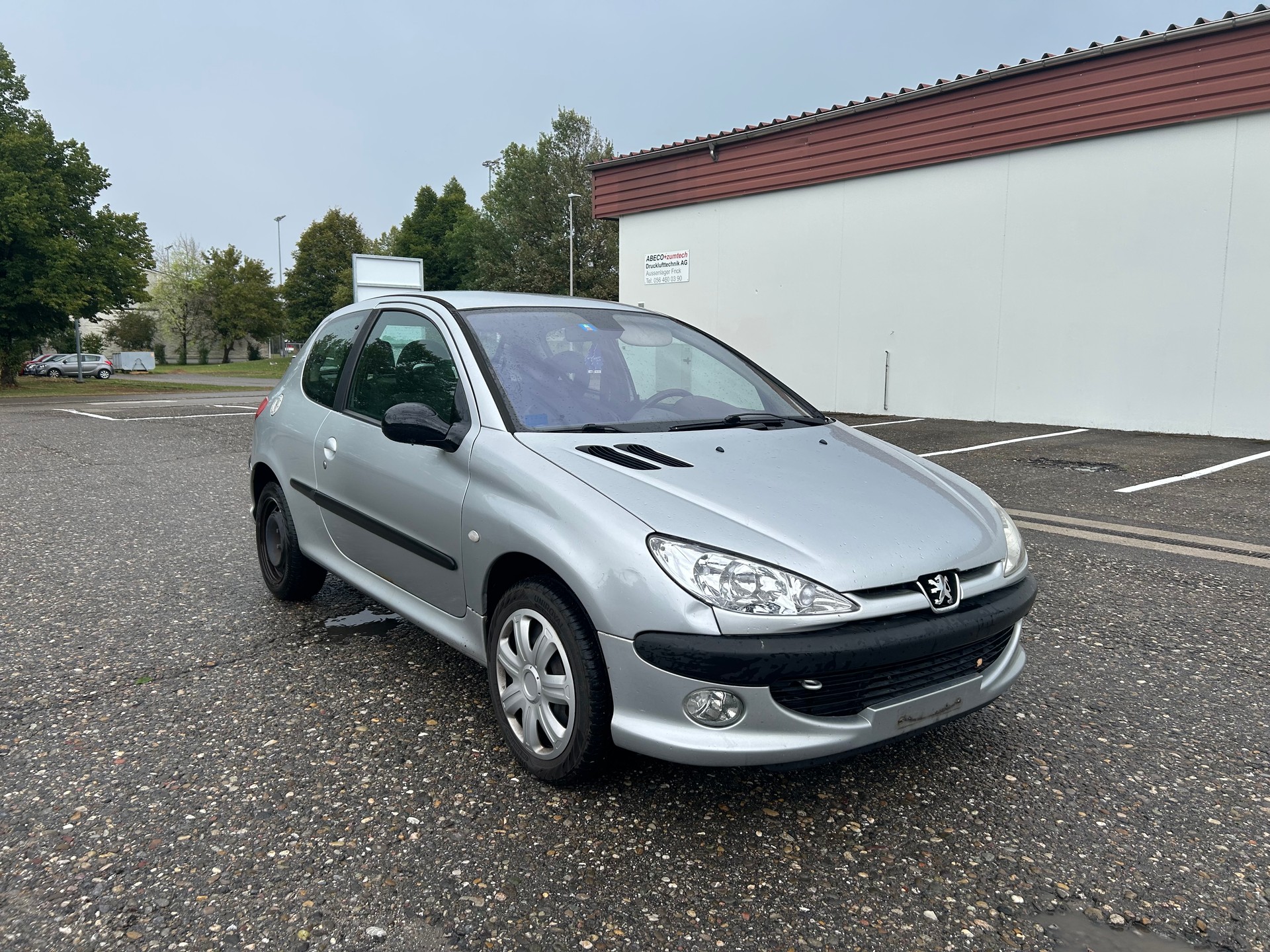 PEUGEOT 206 2.0 16V GTI-showroom-element-1
