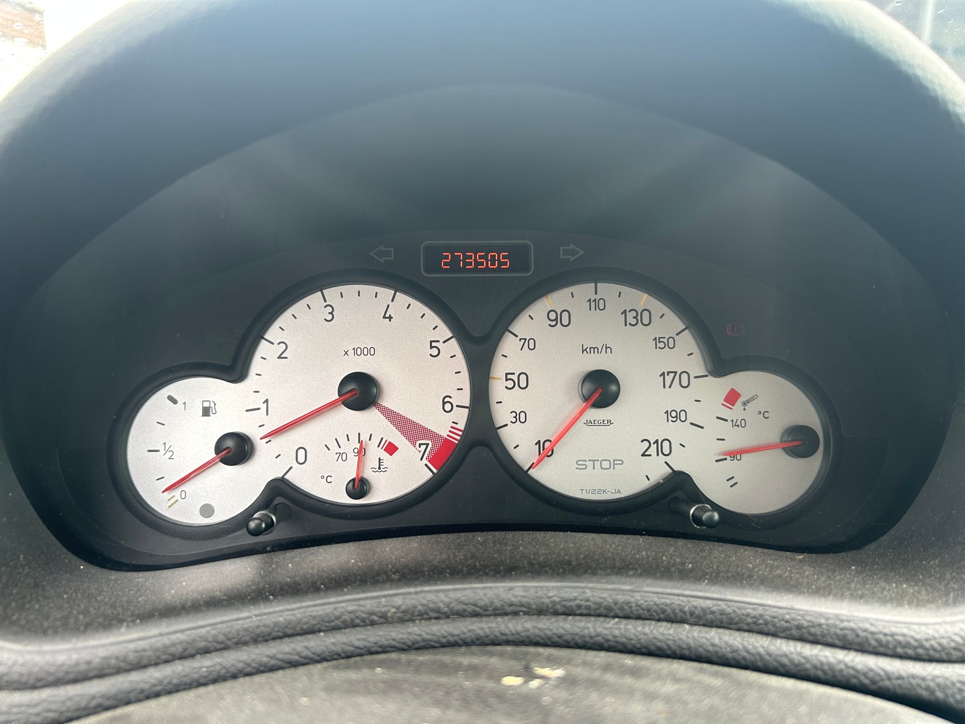 PEUGEOT 206 2.0 16V GTI-image-6