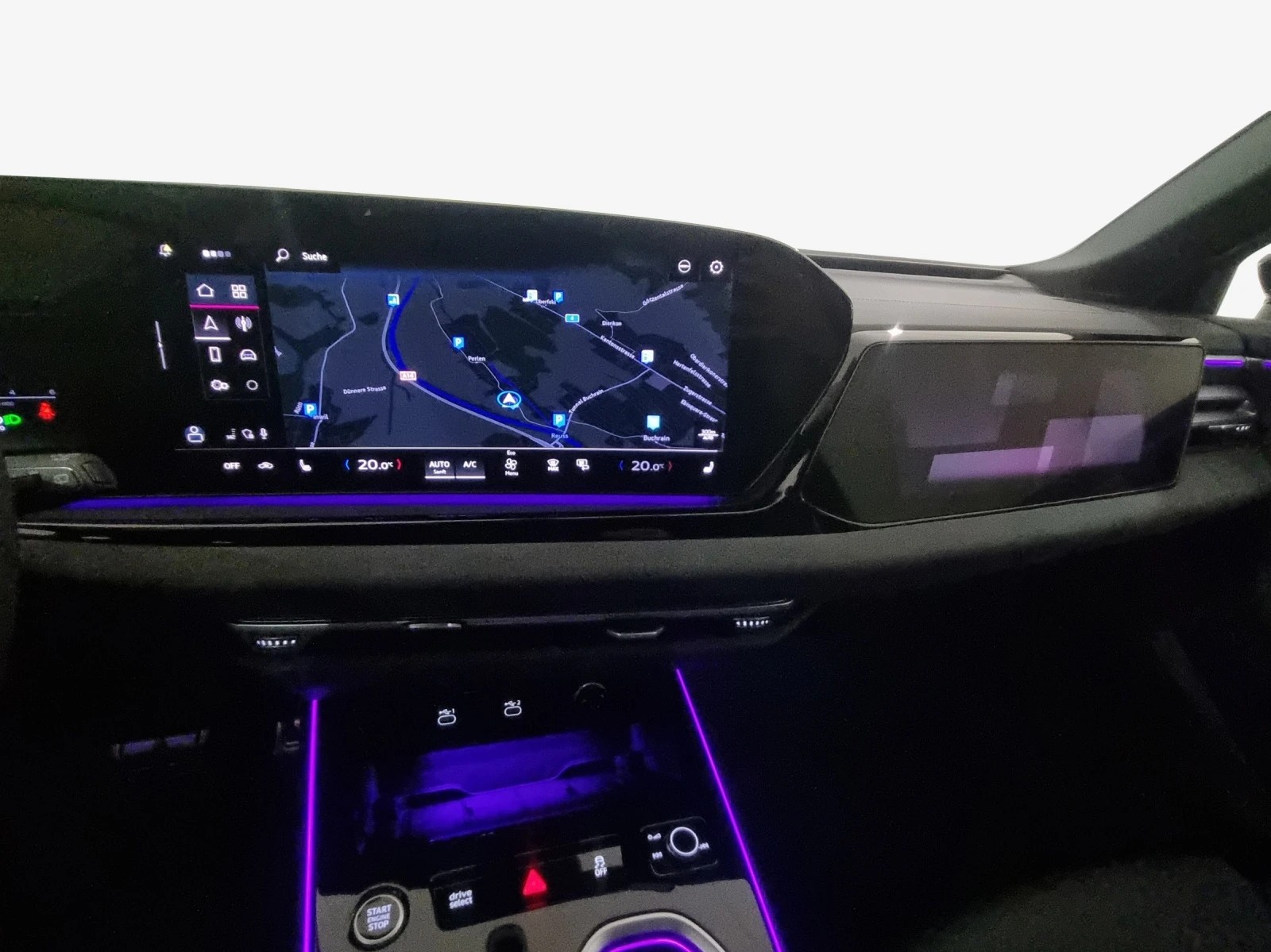 AUDI A6 Avant S Line quattro S tronic Black Edition one-image-3