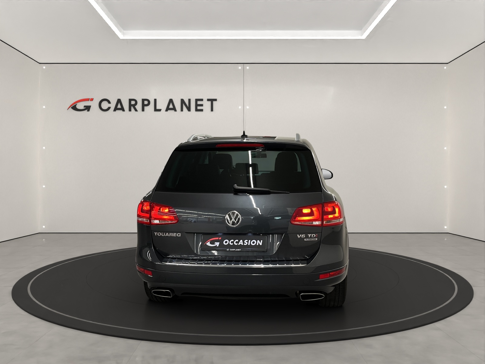 VW Touareg 3.0 V6 TDI 245 BMT Black Pearl-image-5