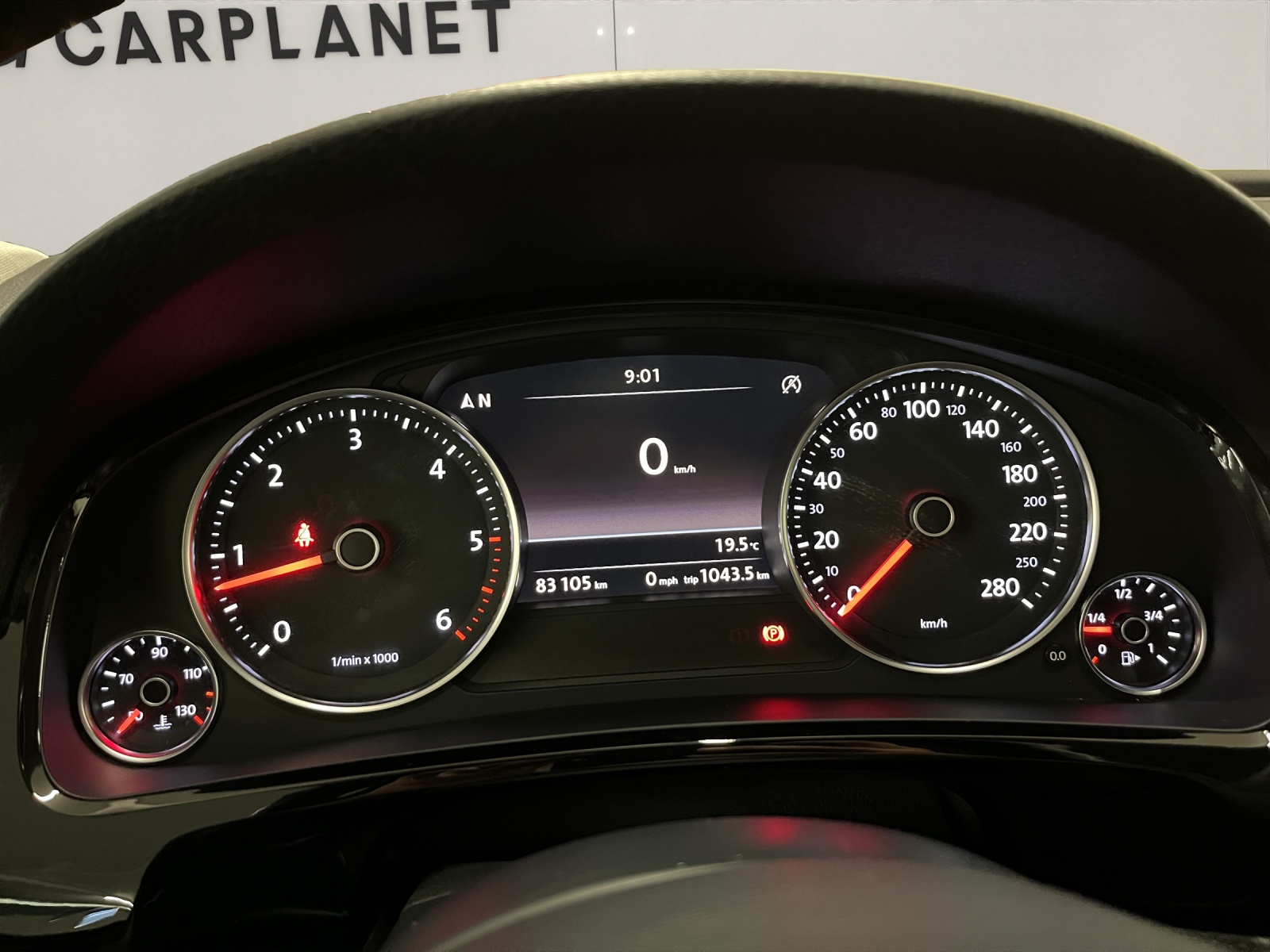 VW Touareg 3.0 V6 TDI 245 BMT Black Pearl-image-10