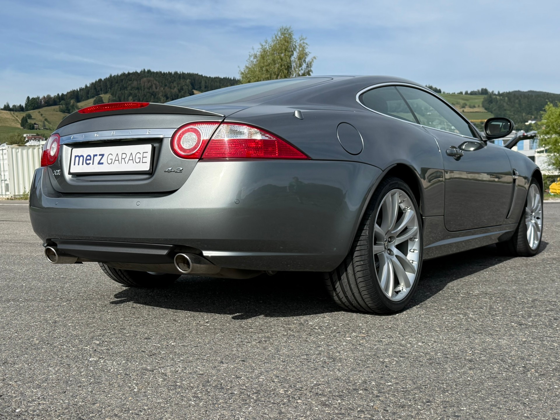 JAGUAR XK 4.2 V8 Automatic-image-4